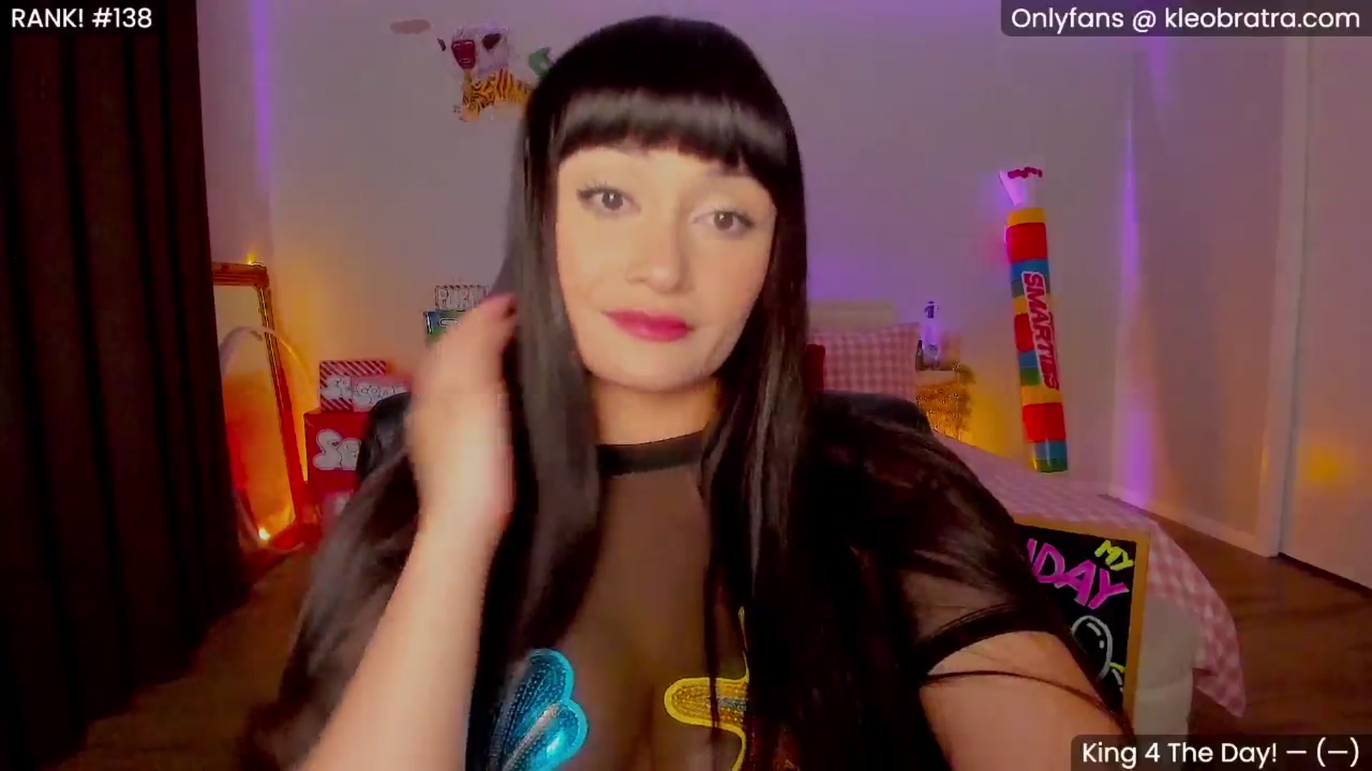 Gallery image thumbnail from KleoBratra's myfreecams stream on, 07/11/2025, 14:08 image 6 of 20