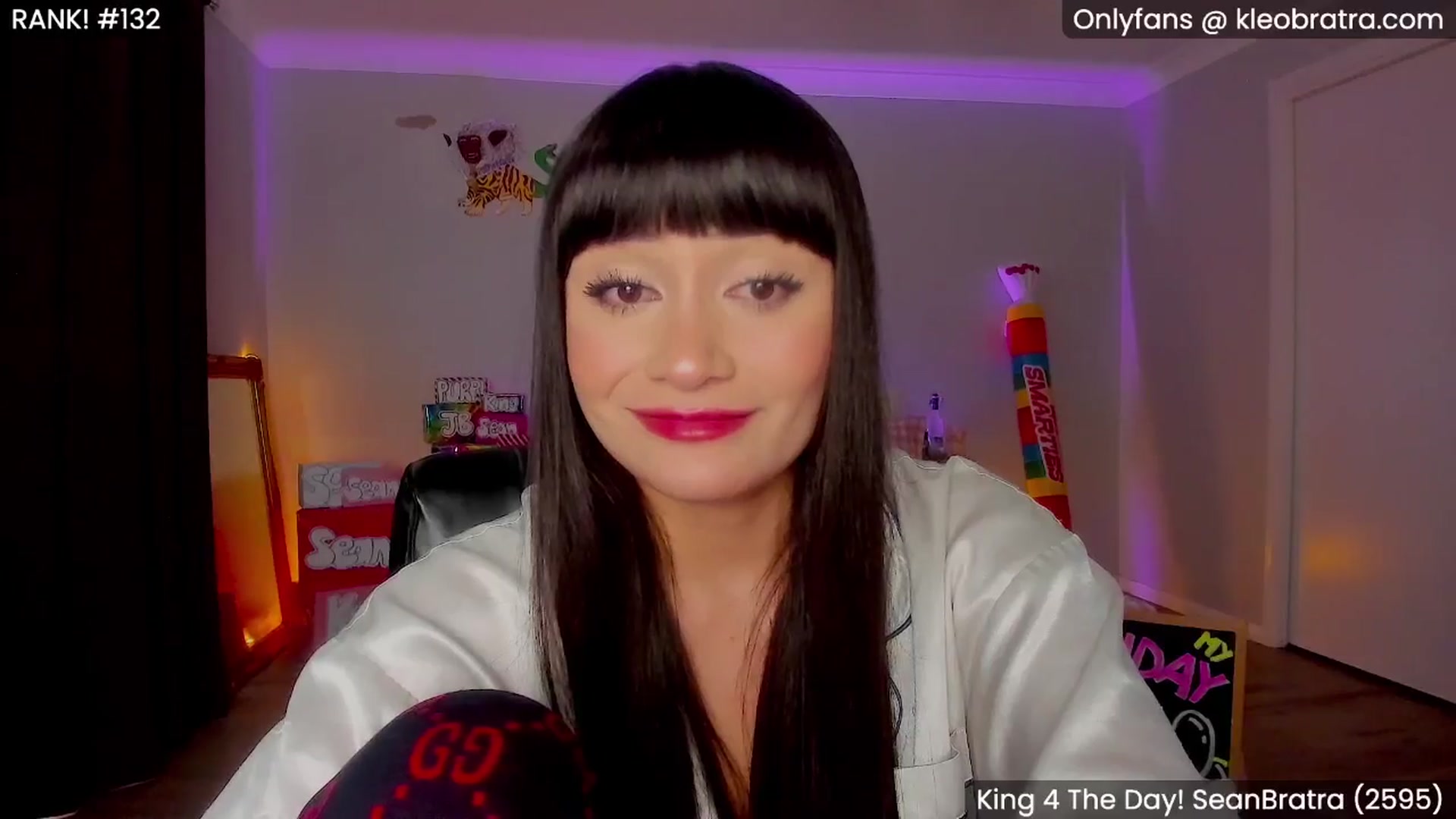 Gallery image thumbnail from KleoBratra's myfreecams stream on, 07/12/2025, 06:23 image 3 of 20
