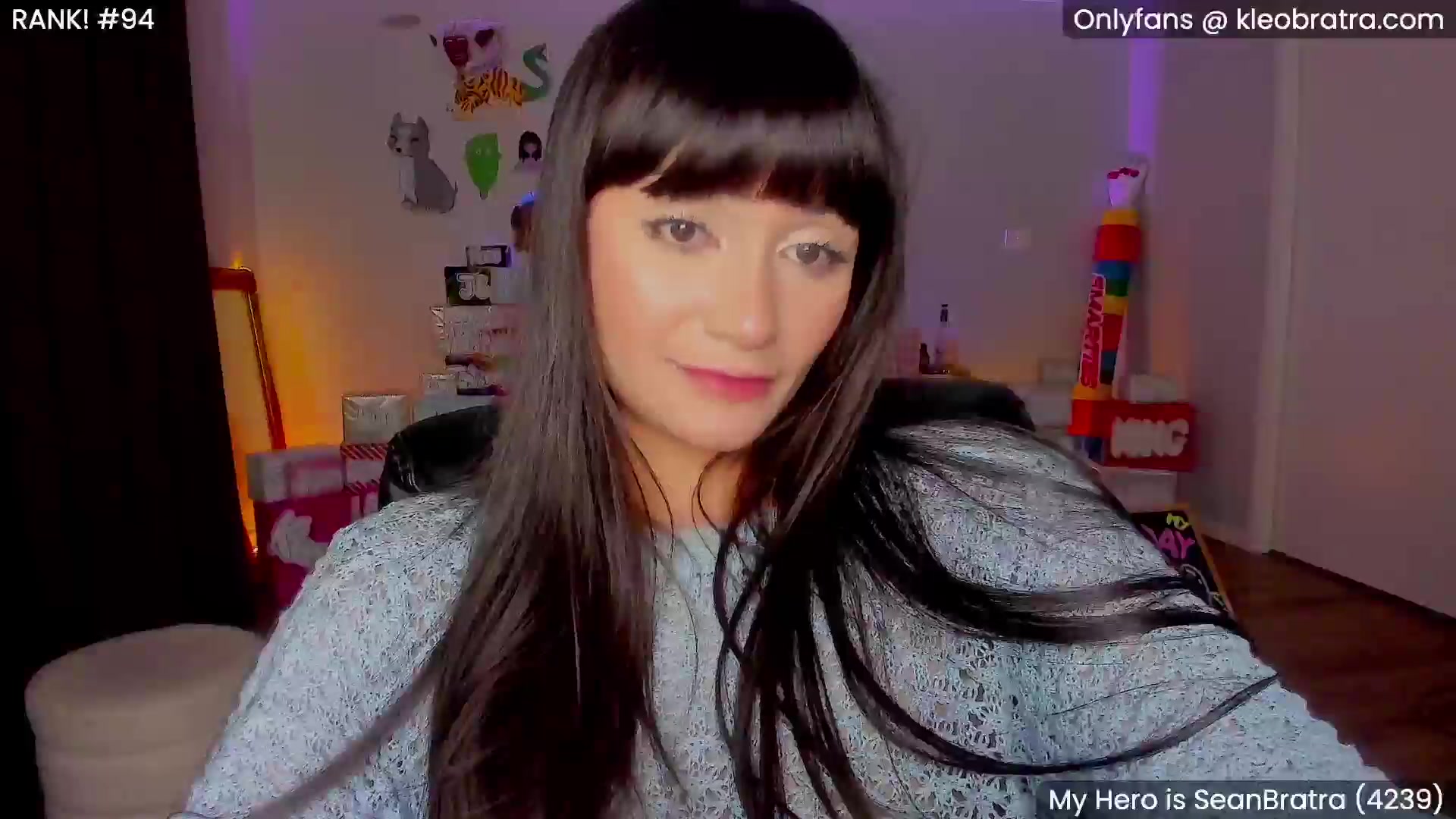 Gallery image thumbnail from KleoBratra's myfreecams stream on, 07/24/2025, 08:35 image 10 of 20
