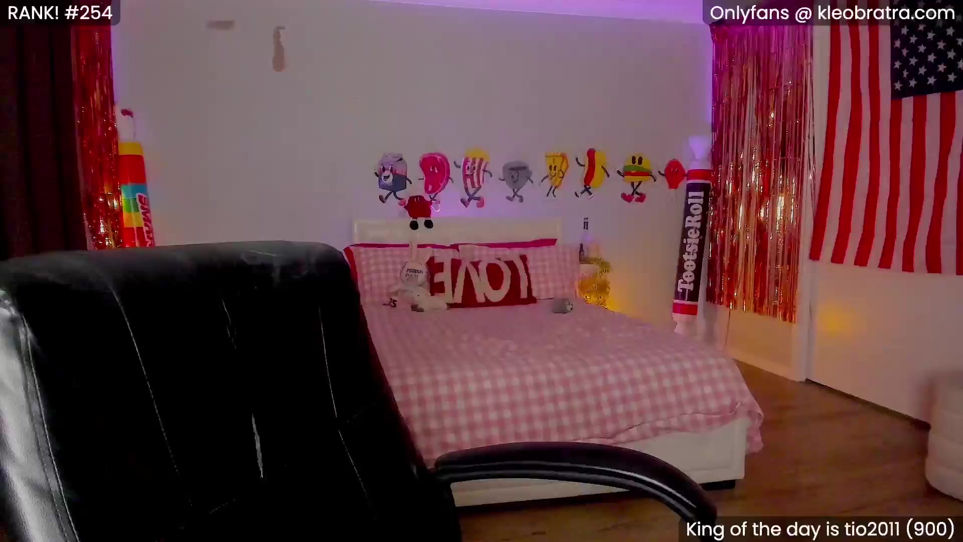 Gallery image thumbnail from KleoBratra's myfreecams stream on, 08/14/2025, 10:05 image 18 of 20