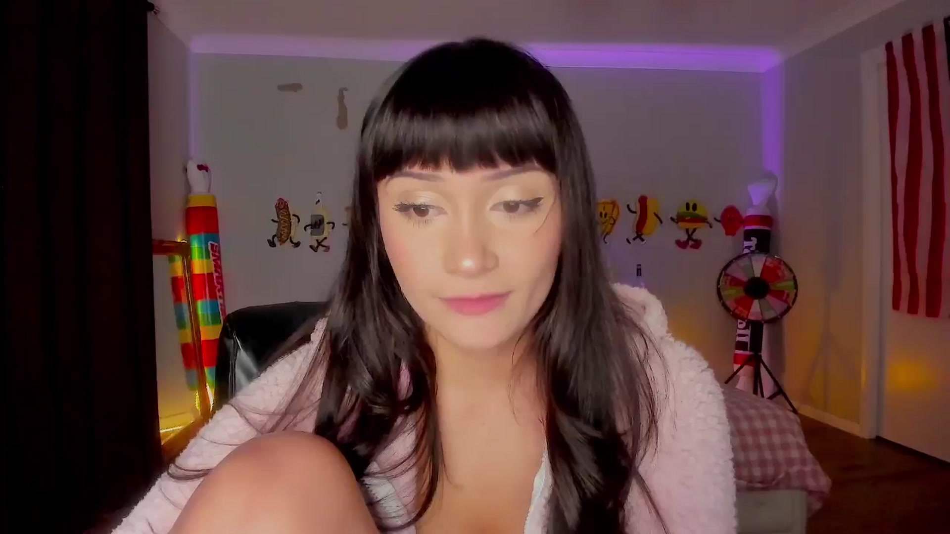 Gallery image thumbnail from KleoBratra's myfreecams stream on, 08/20/2025, 11:41 image 3 of 20