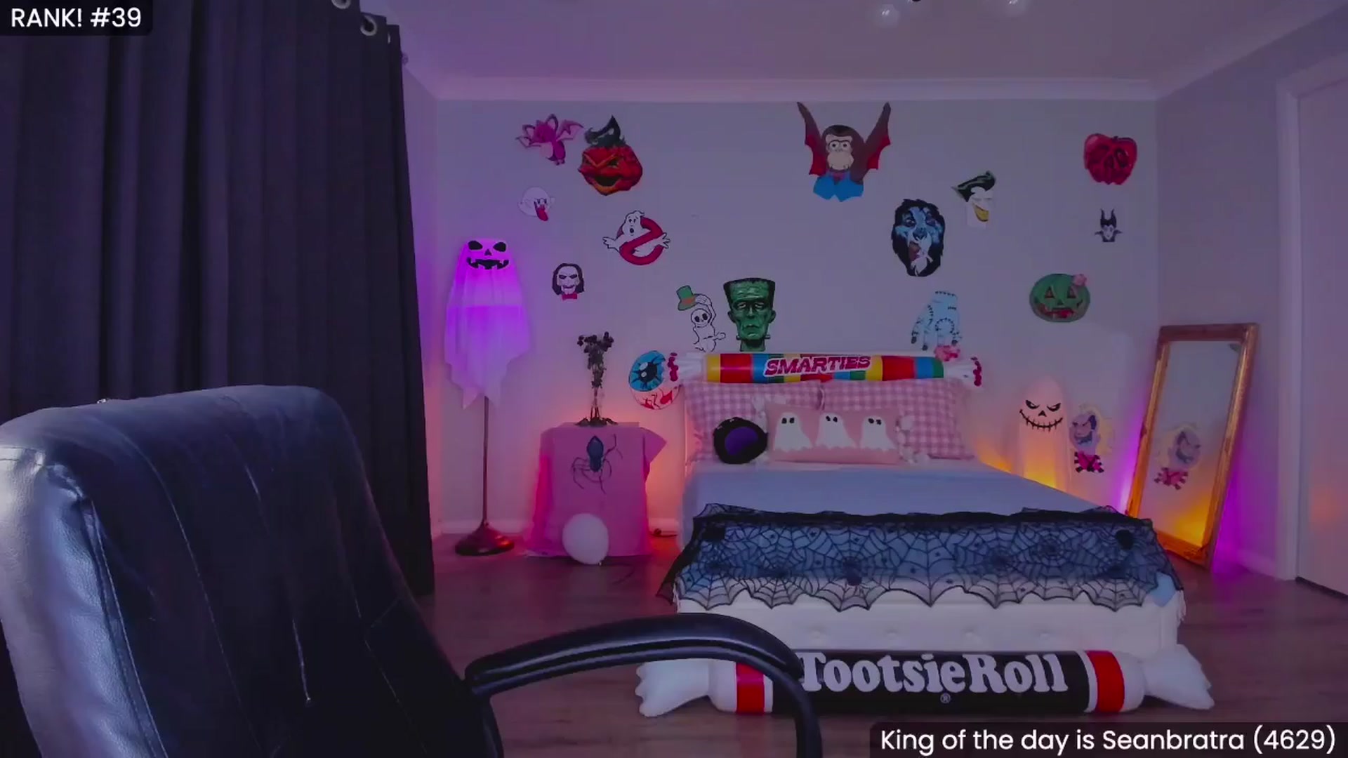 Gallery image thumbnail from KleoBratra's myfreecams stream on, 10/14/2025, 08:14 image 19 of 20
