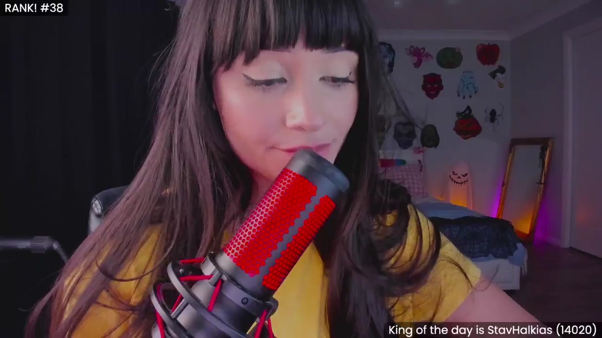 Gallery image thumbnail from KleoBratra's myfreecams stream on, 10/17/2025, 14:12 image 17 of 20