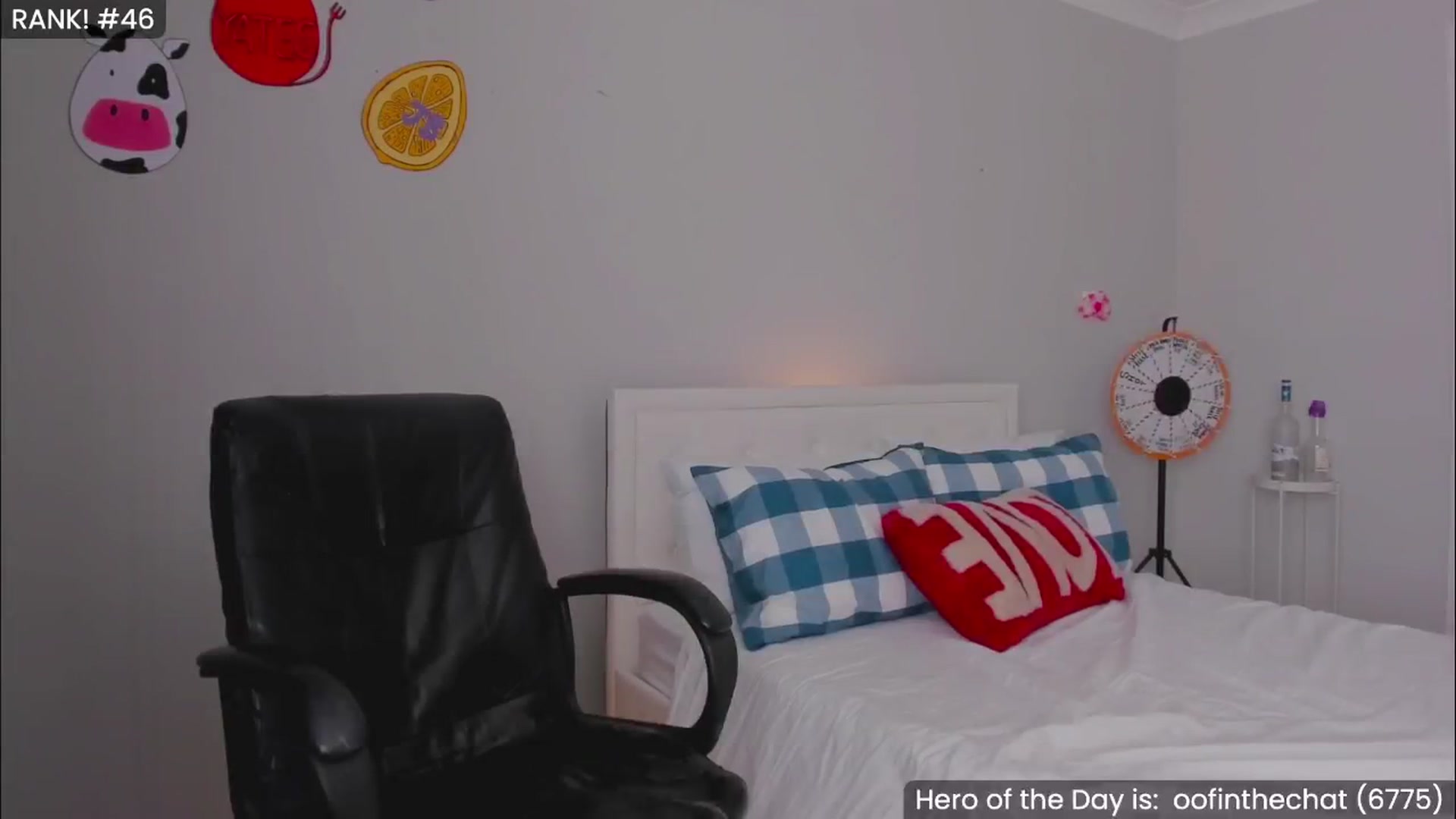 Gallery image thumbnail from KleoBratra's myfreecams stream on, 04/14/2026, 23:22 image 16 of 20
