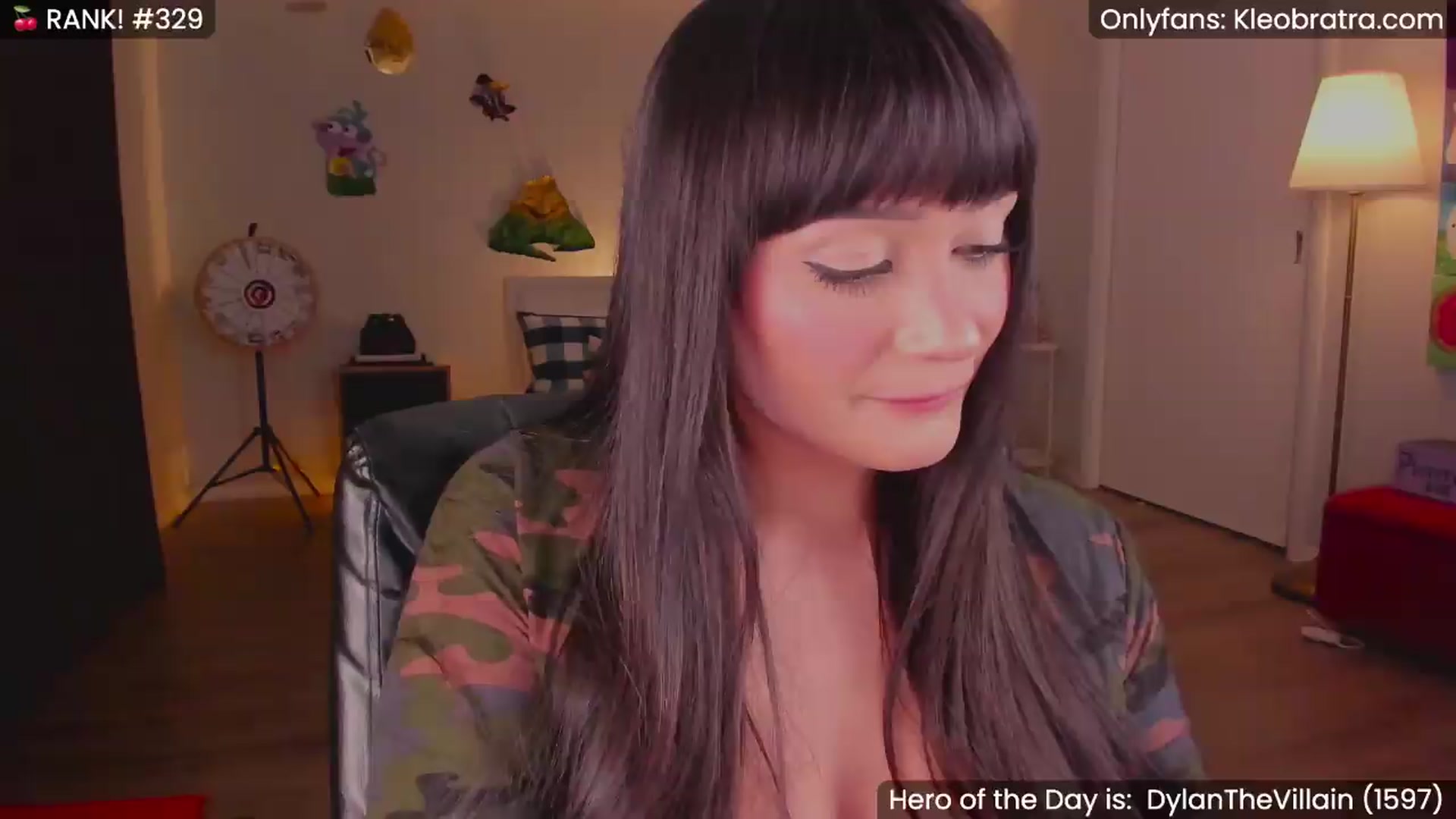 Gallery image thumbnail from KleoBratra's myfreecams stream on, 06/02/2026, 07:13 image 11 of 20