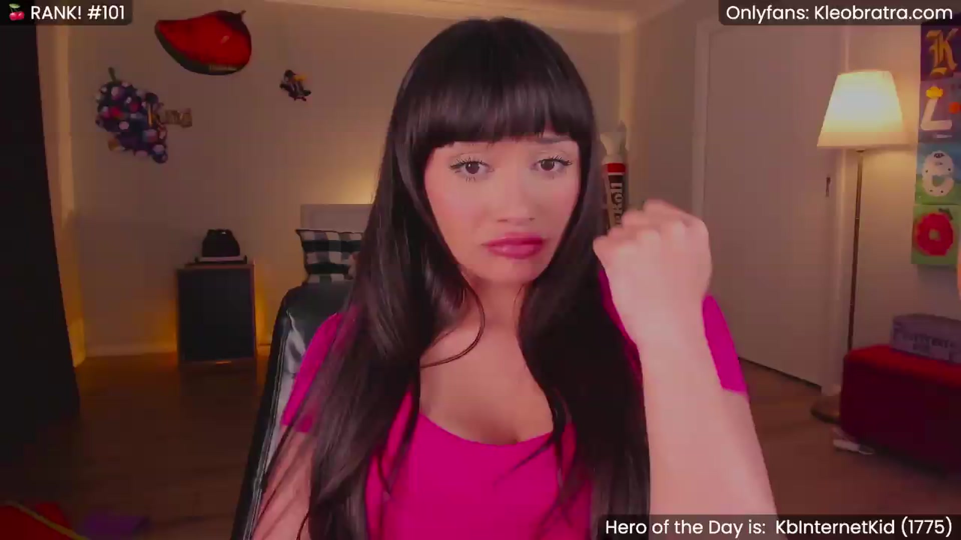 Gallery image thumbnail from KleoBratra's myfreecams stream on, 06/05/2026, 13:09 image 7 of 20
