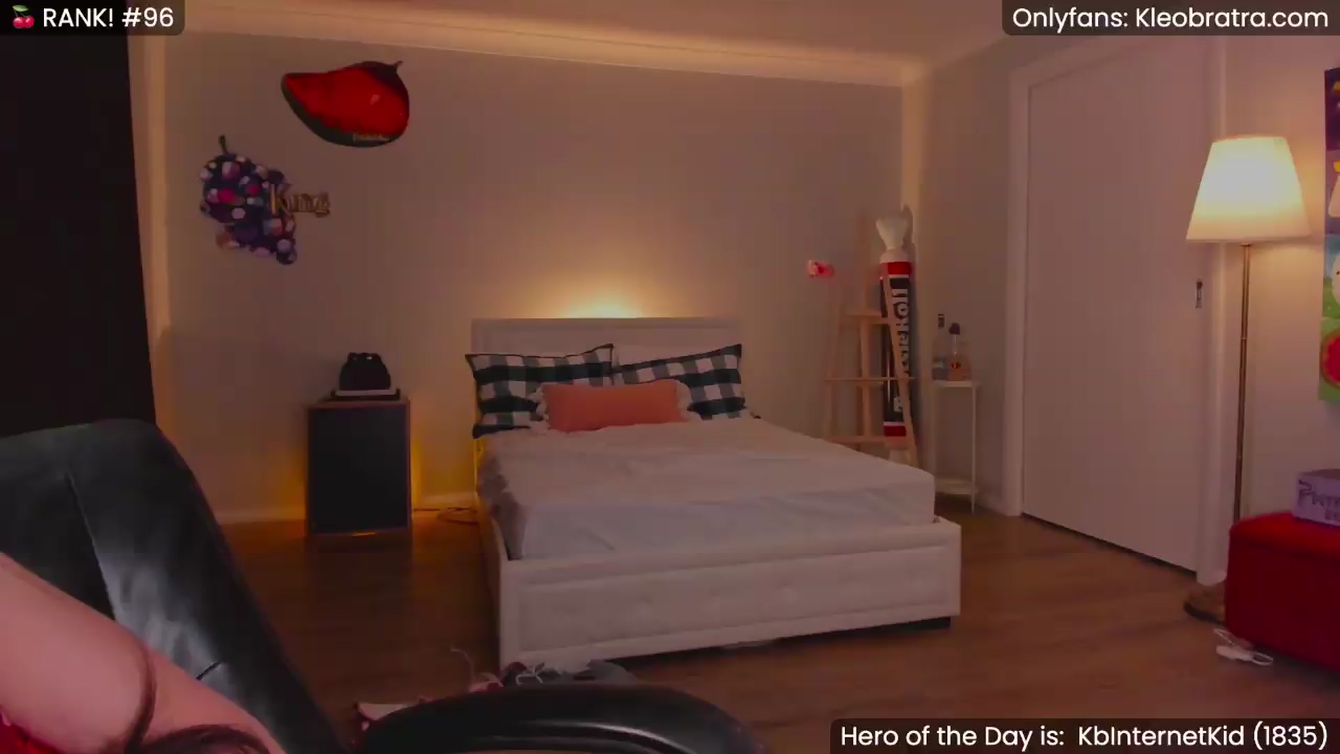 Gallery image thumbnail from KleoBratra's myfreecams stream on, 06/05/2026, 13:09 image 16 of 20