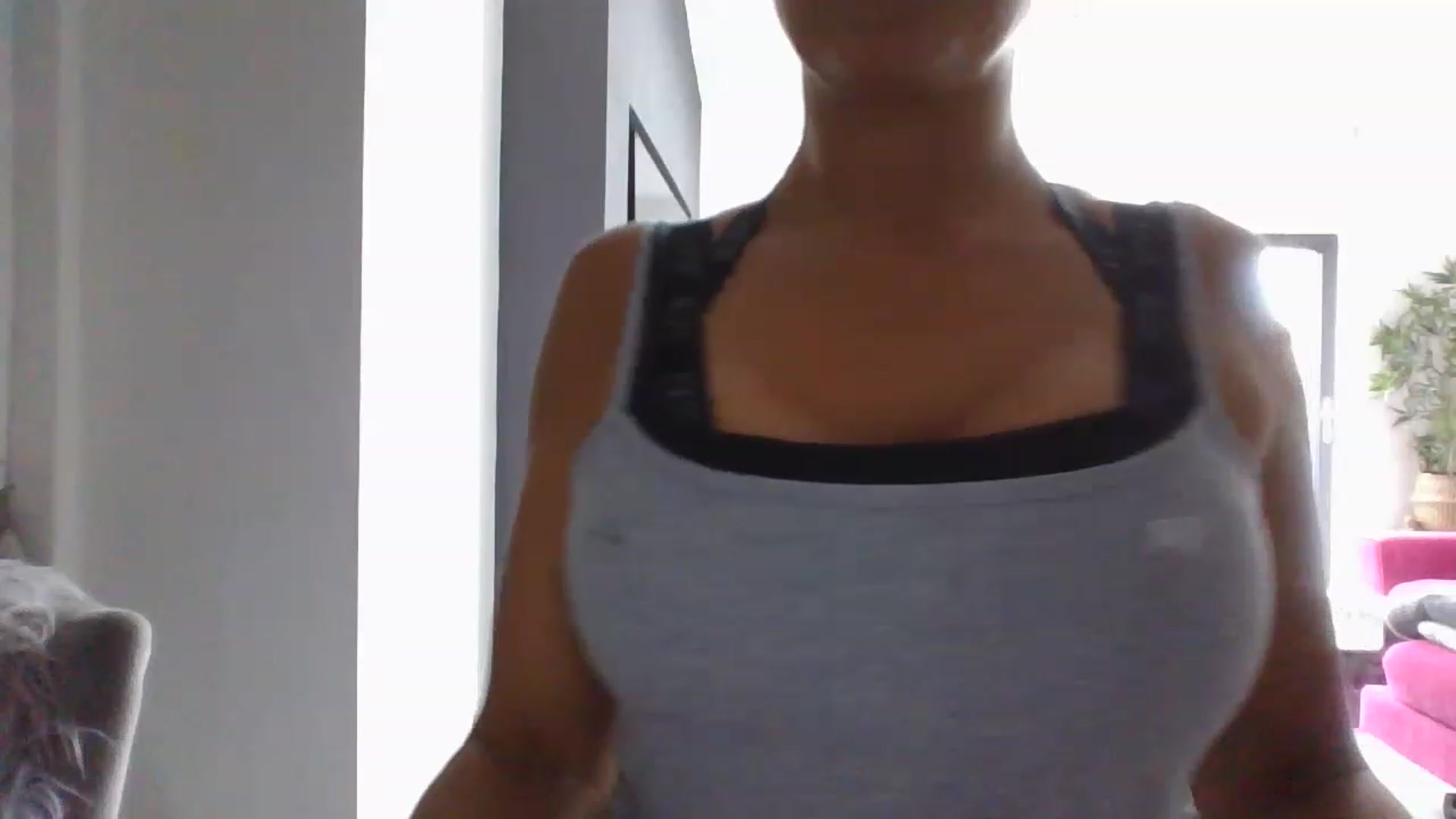 Gallery image thumbnail from Klo35's myfreecams stream on, 07/10/2023, 16:52 image 4 of 20