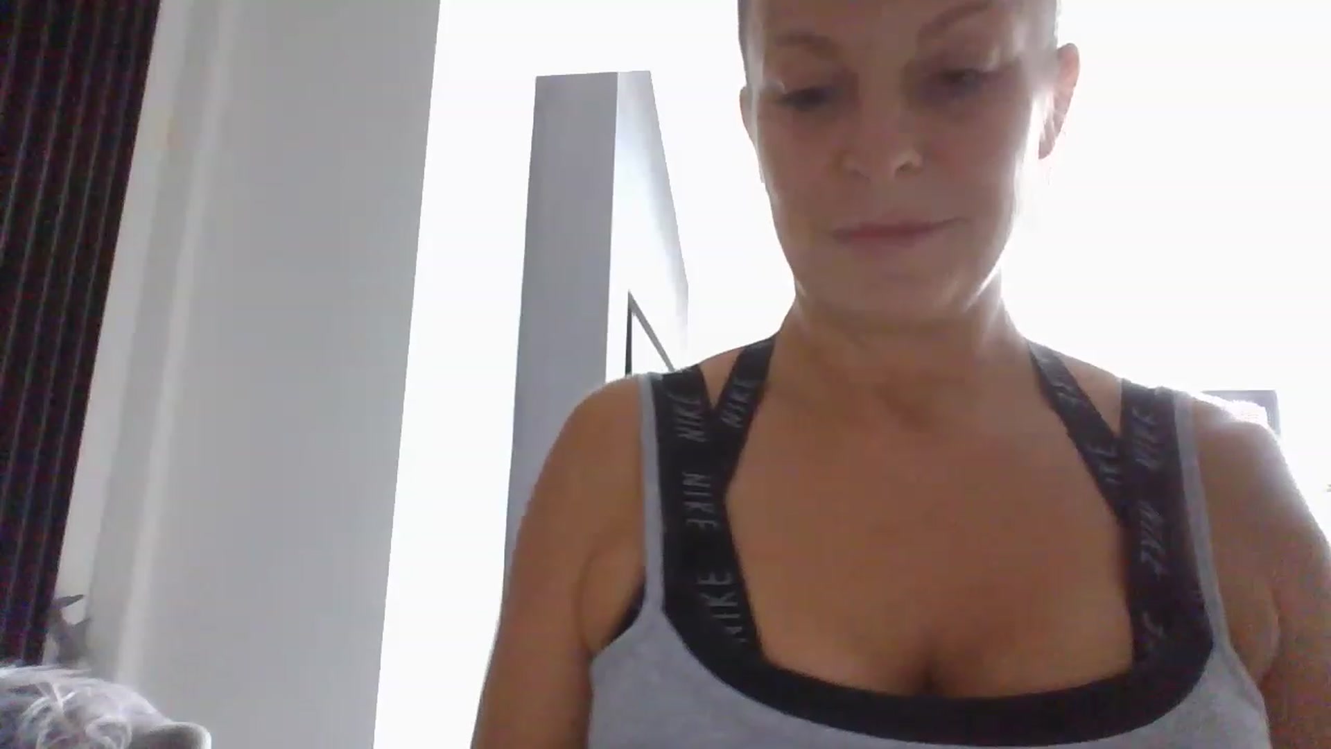 Gallery image thumbnail from Klo35's myfreecams stream on, 07/10/2023, 16:52 image 7 of 20
