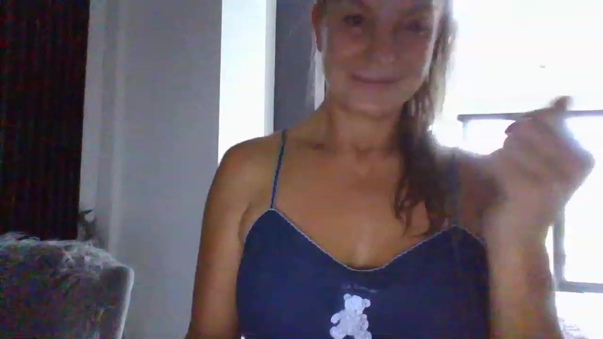 Gallery image thumbnail from Klo35's myfreecams stream on, 07/10/2023, 19:47 image 4 of 20