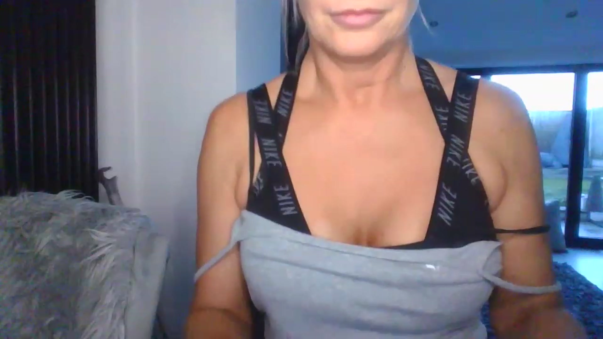 Gallery image thumbnail from Klo35's myfreecams stream on, 07/11/2023, 20:38 image 13 of 20