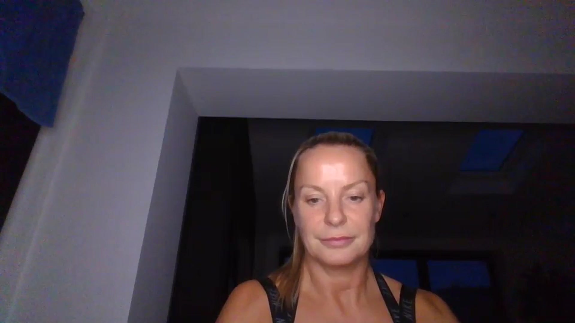 Gallery image thumbnail from Klo35's myfreecams stream on, 07/13/2023, 21:17 image 12 of 20