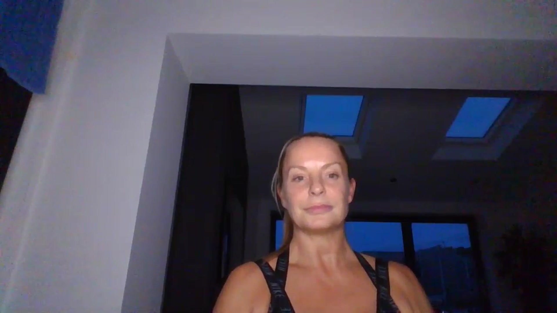 Gallery image thumbnail from Klo35's myfreecams stream on, 07/13/2023, 21:17 image 2 of 20