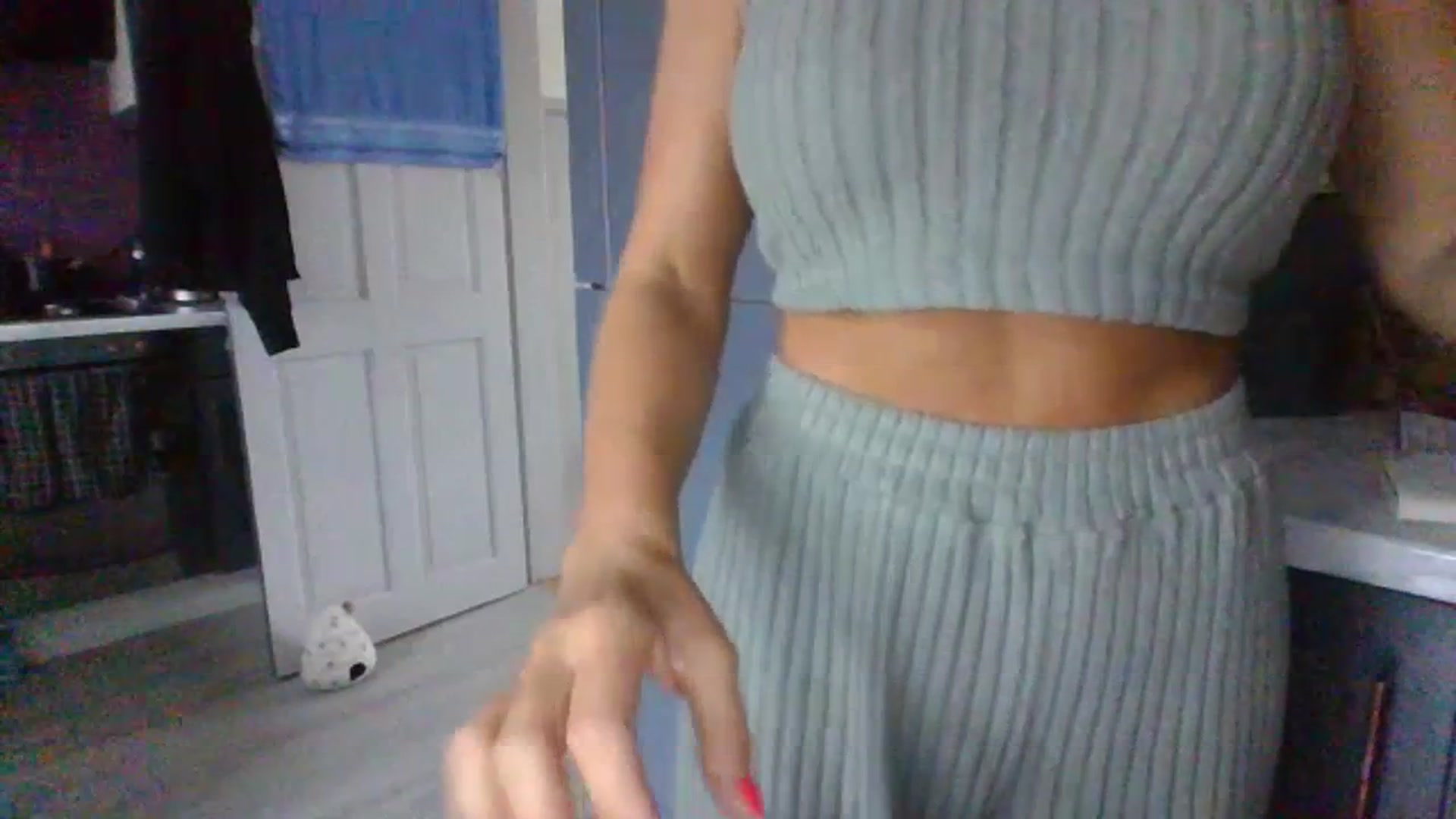 Gallery image thumbnail from Klo35's myfreecams stream on, 07/16/2023, 18:30 image 16 of 20