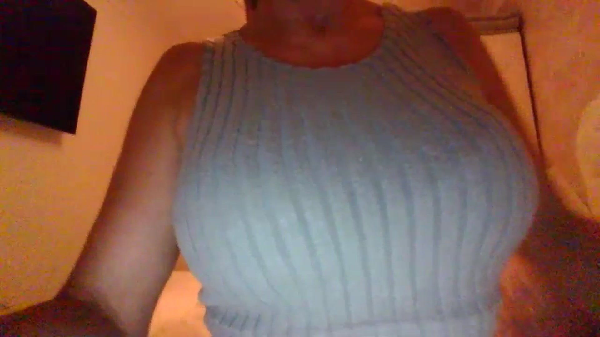 Gallery image thumbnail from Klo35's myfreecams stream on, 07/16/2023, 21:11 image 14 of 20