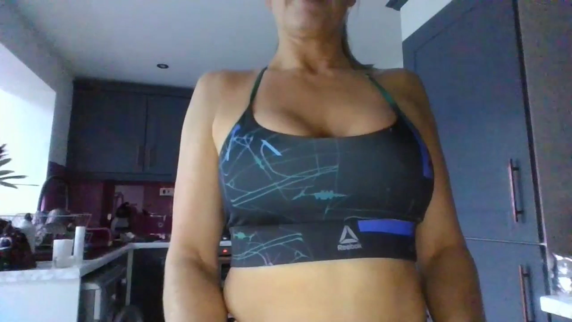 Gallery image thumbnail from Klo35's myfreecams stream on, 07/17/2023, 19:41 image 16 of 20