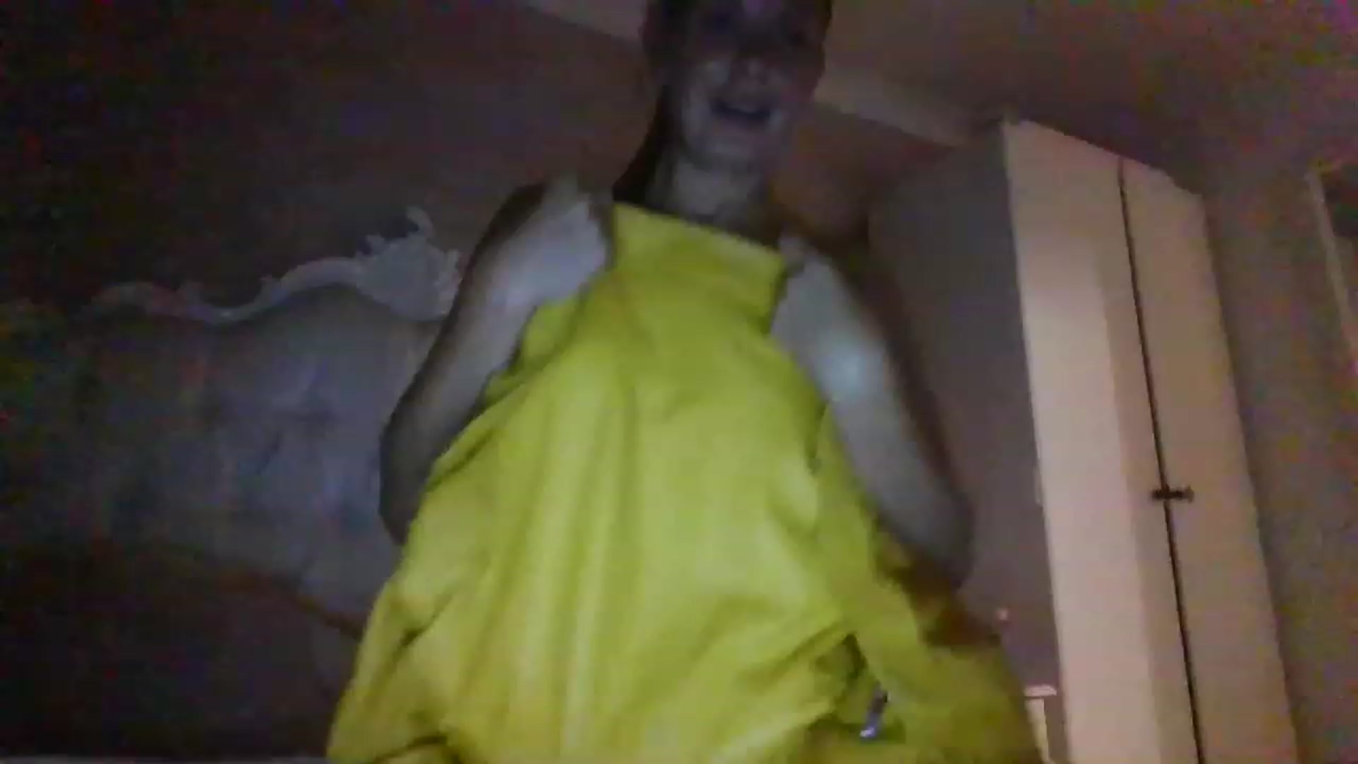 Gallery image thumbnail from Klo35's myfreecams stream on, 07/24/2023, 01:47 image 12 of 20