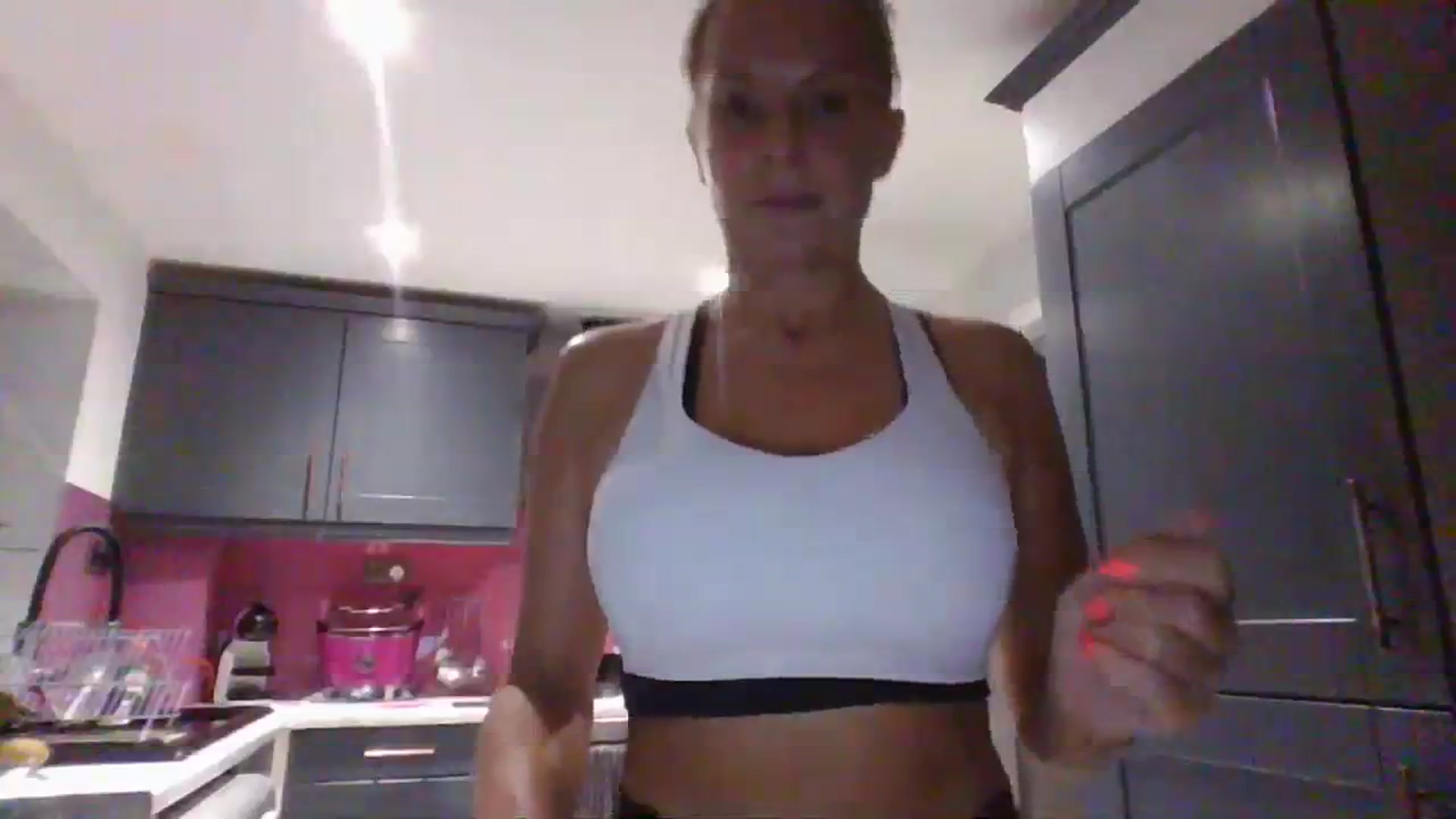 Gallery image thumbnail from Klo35's myfreecams stream on, 07/26/2023, 20:04 image 16 of 20
