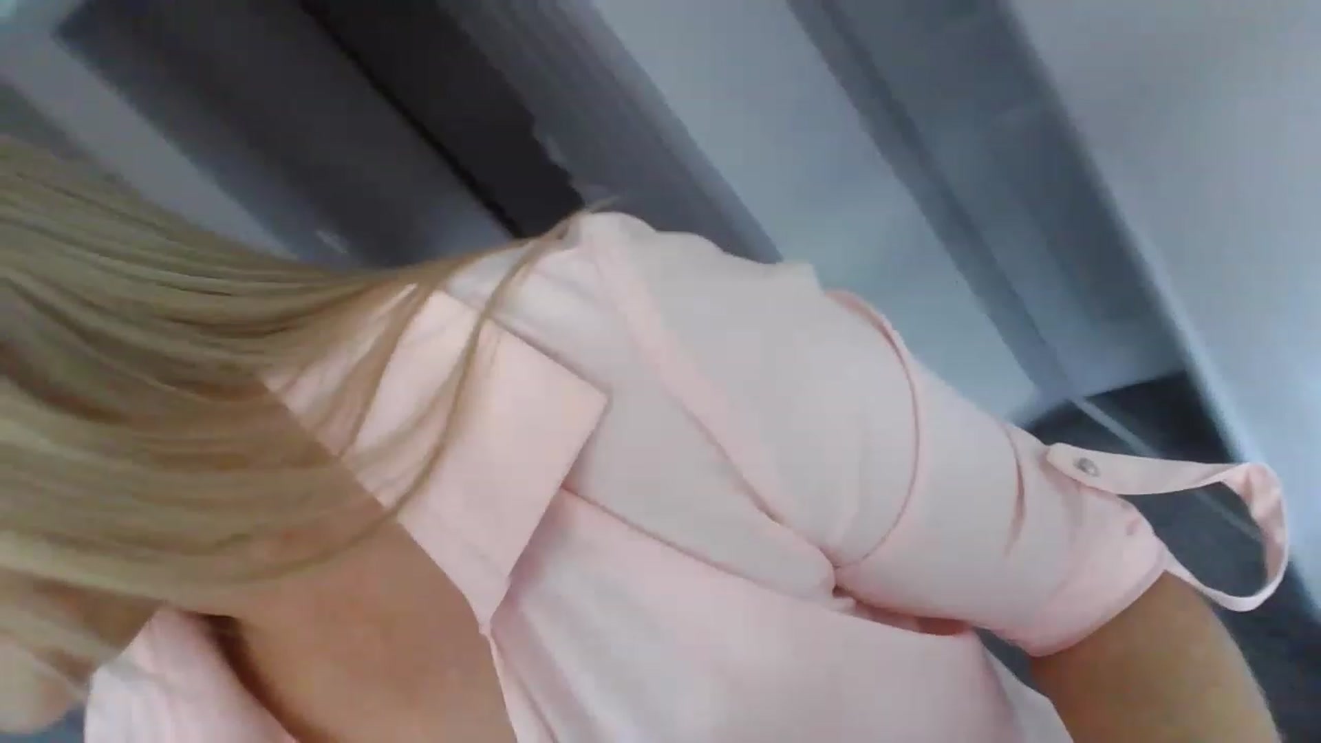 Gallery image thumbnail from Klo35's myfreecams stream on, 07/27/2023, 14:09 image 6 of 20