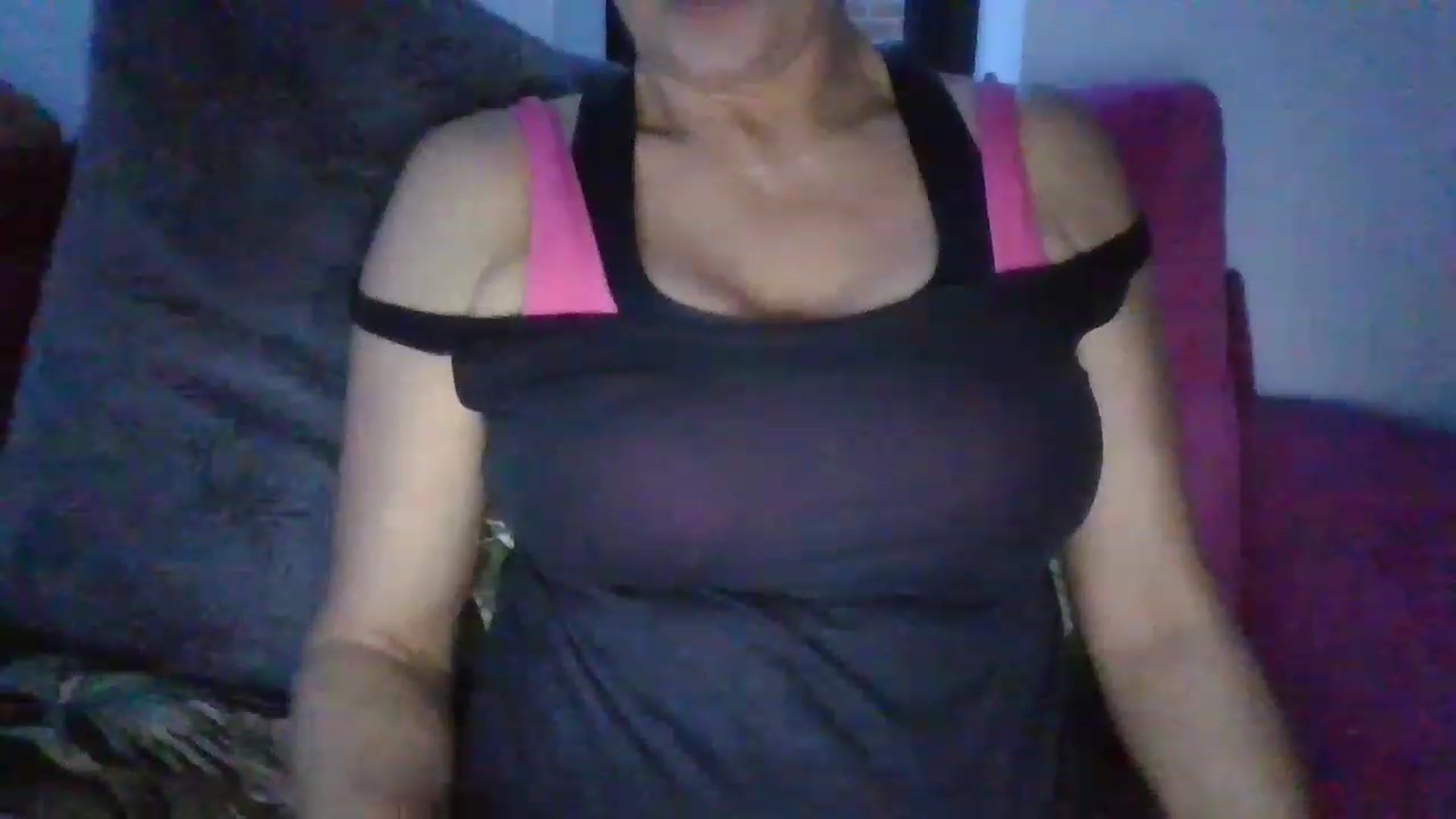 Gallery image thumbnail from Klo35's myfreecams stream on, 07/28/2023, 20:27 image 19 of 20