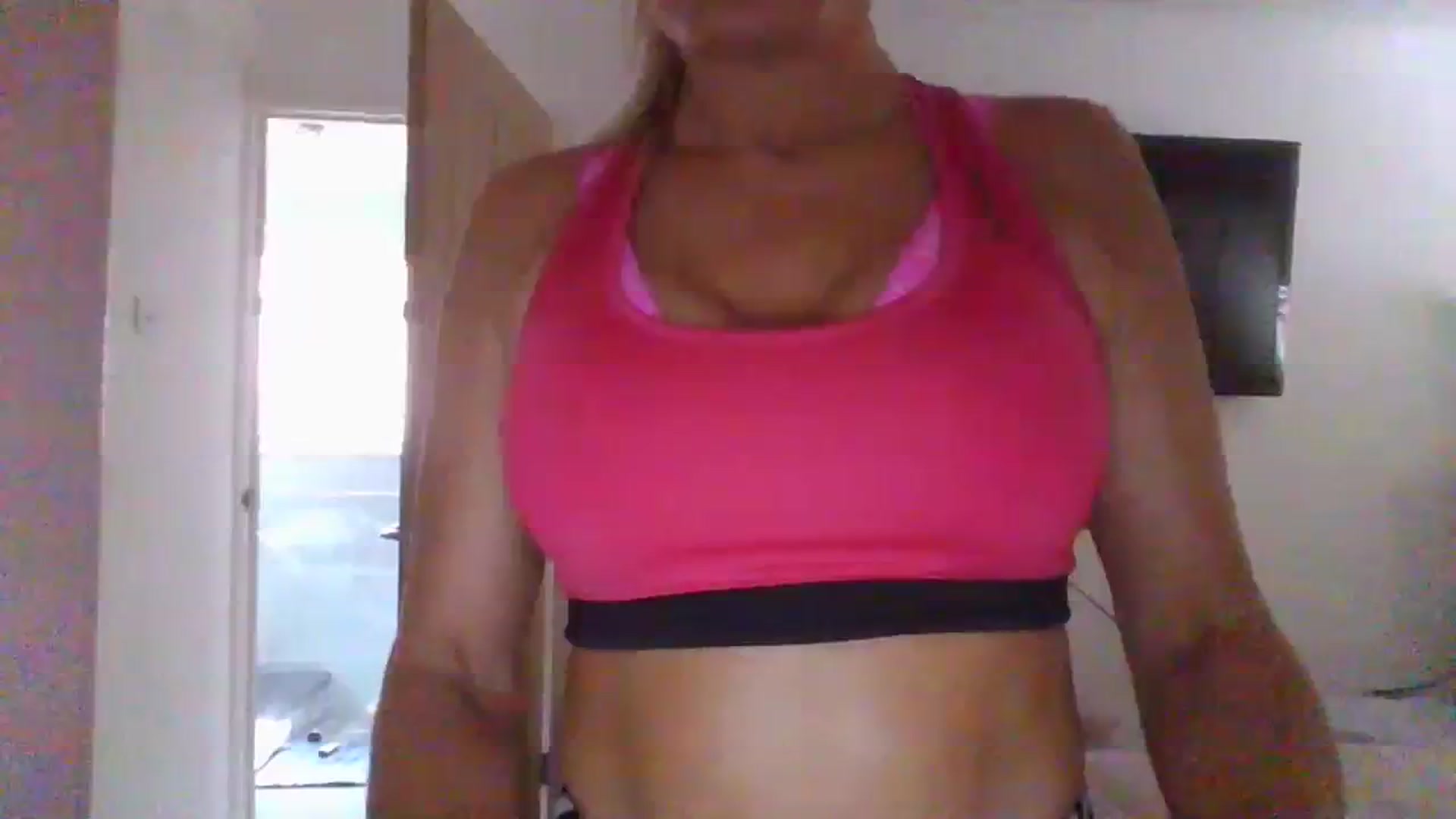 Gallery image thumbnail from Klo35's myfreecams stream on, 08/04/2023, 11:03 image 1 of 20
