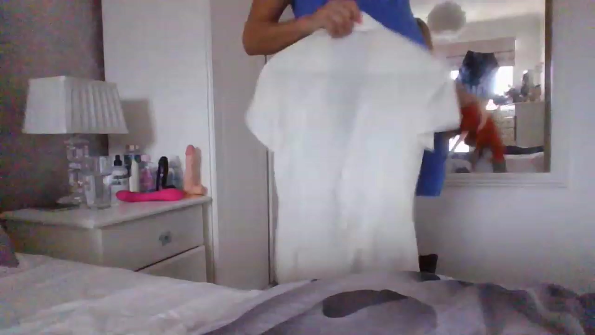 Gallery image thumbnail from Klo35's myfreecams stream on, 08/23/2023, 16:34 image 10 of 20