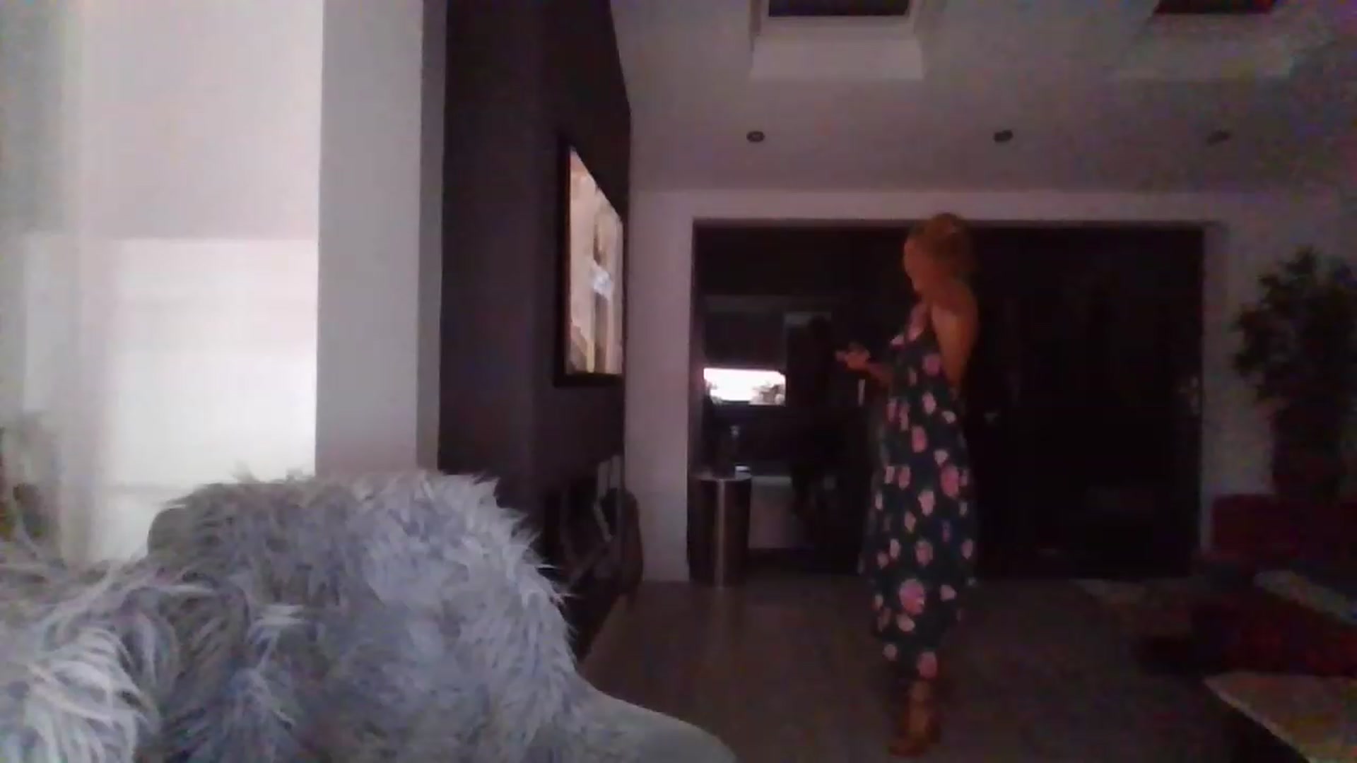 Gallery image thumbnail from Klo35's myfreecams stream on, 08/27/2023, 24:01 image 13 of 20