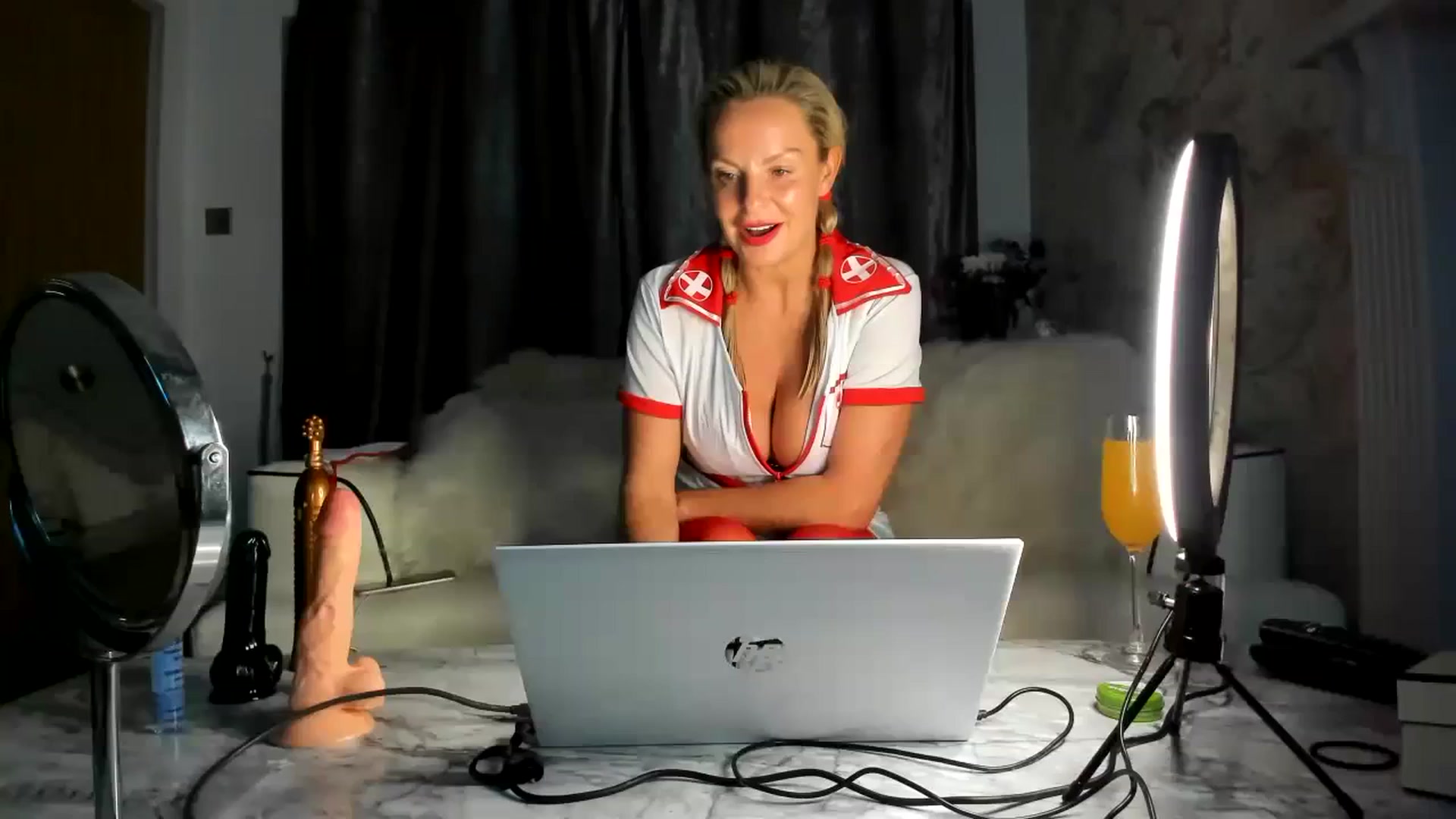 Gallery image thumbnail from Klo35's myfreecams stream on, 08/30/2023, 23:28 image 1 of 20