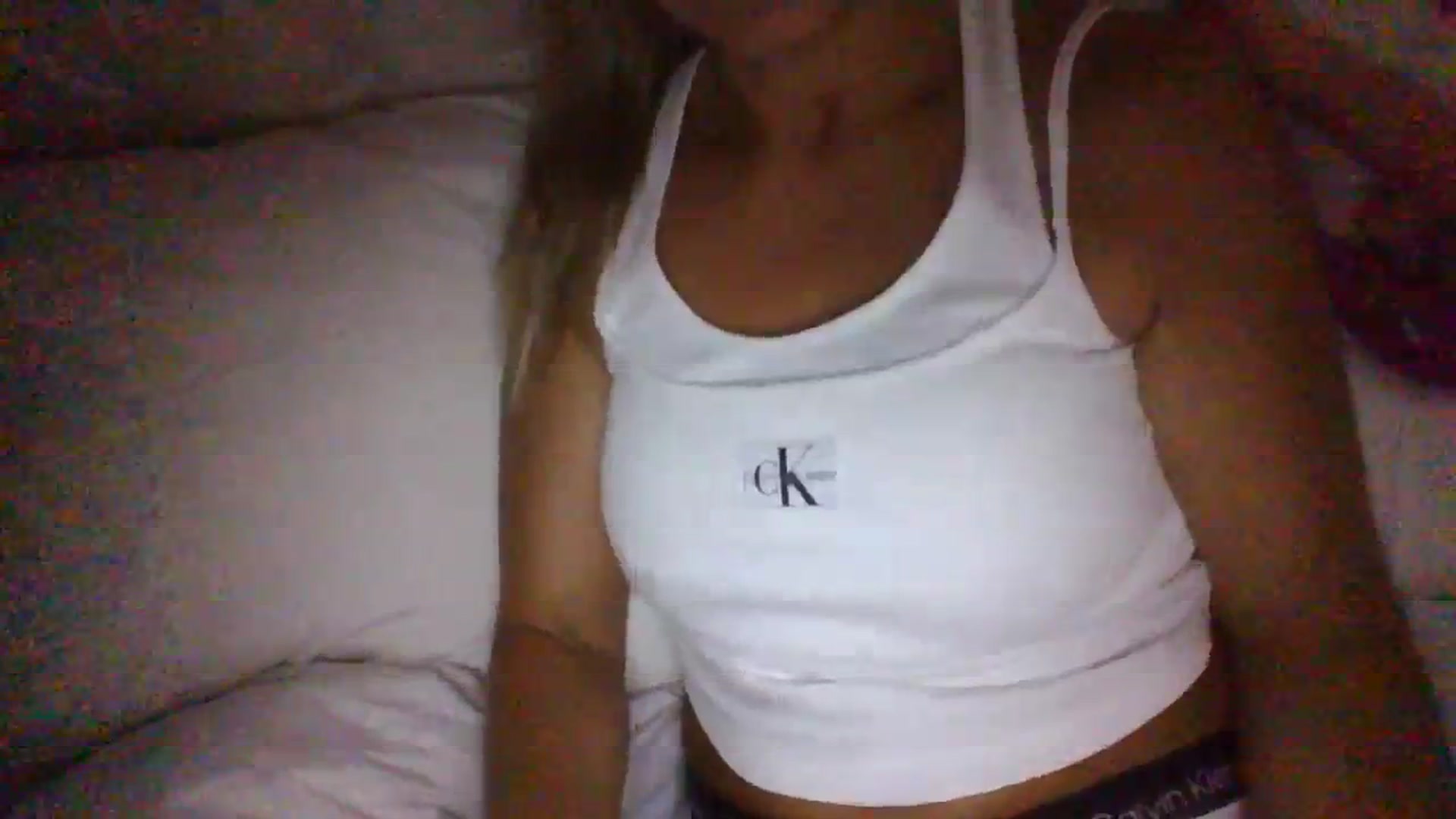 Gallery image thumbnail from Klo35's myfreecams stream on, 09/08/2023, 09:22 image 3 of 20