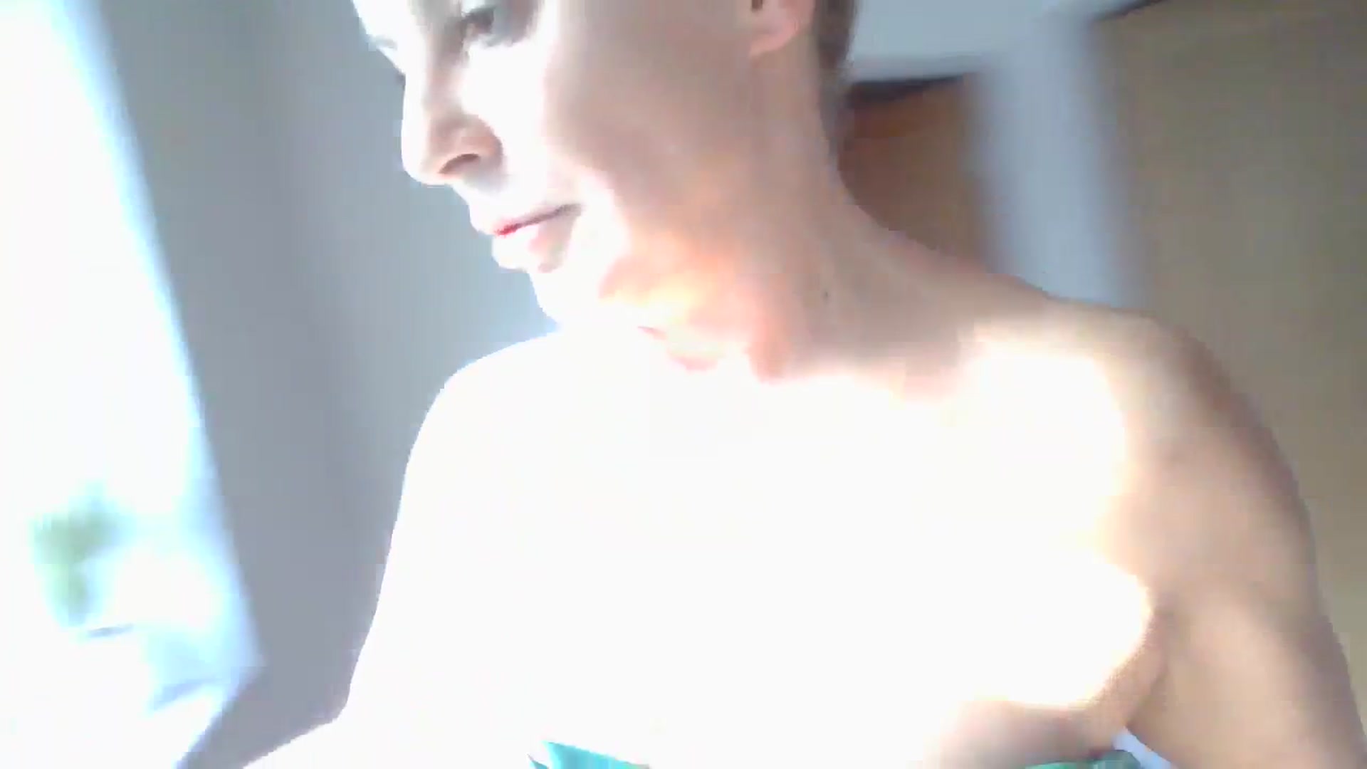 Gallery image thumbnail from Klo35's myfreecams stream on, 09/09/2023, 15:11 image 15 of 20