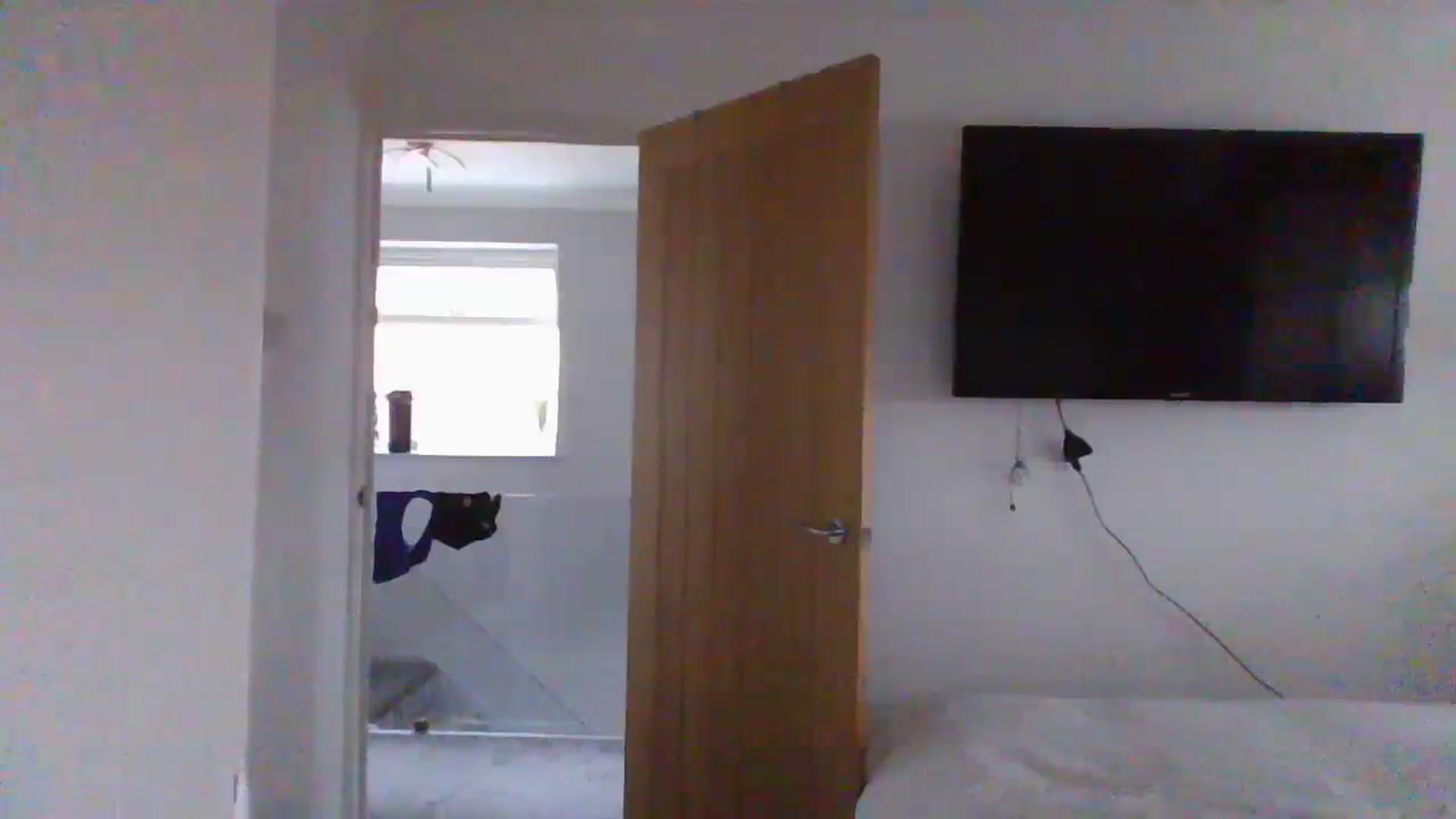 Gallery image thumbnail from Klo35's myfreecams stream on, 09/10/2023, 15:13 image 9 of 20