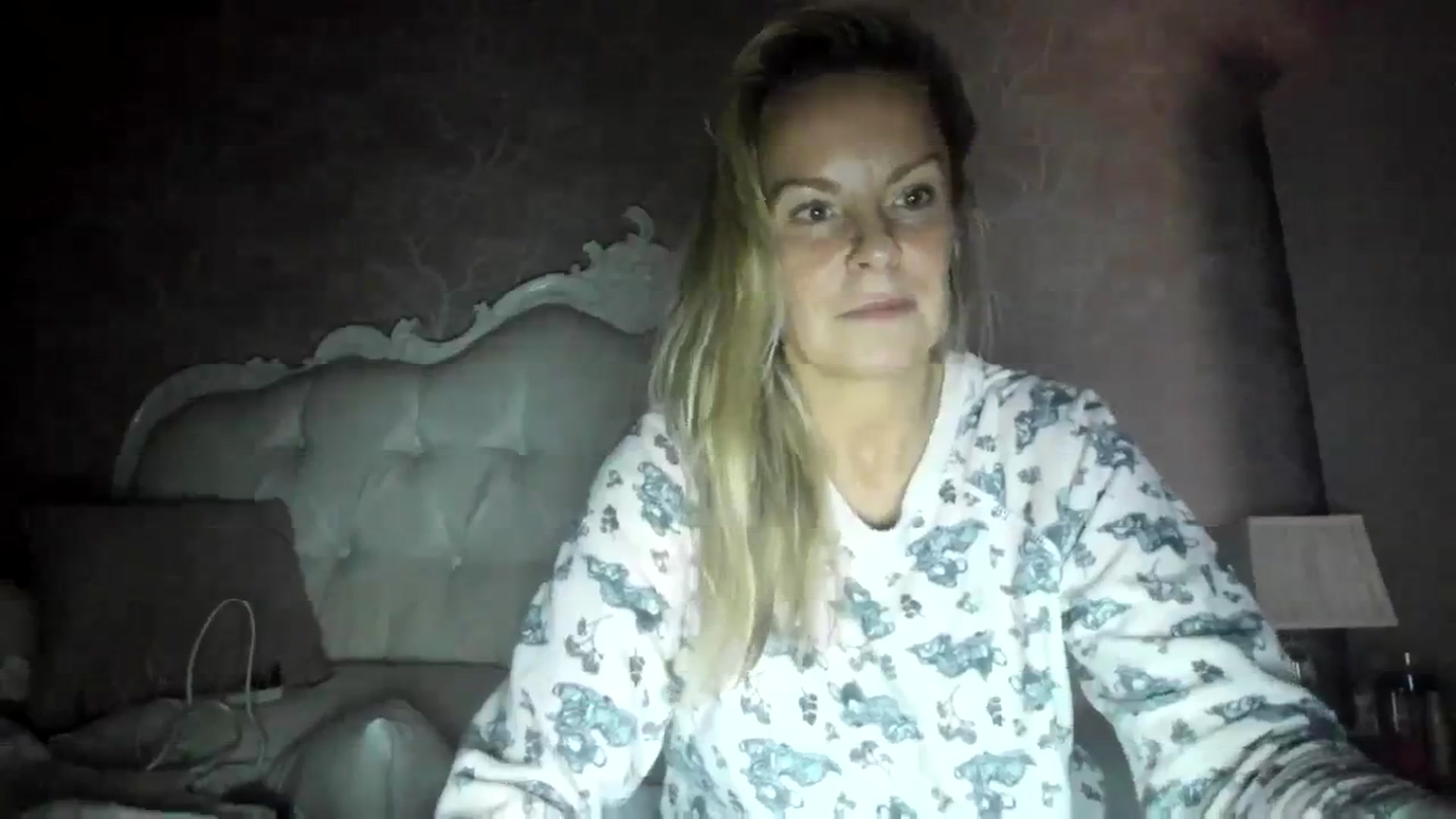 Gallery image thumbnail from Klo35's myfreecams stream on, 09/14/2023, 07:00 image 4 of 20