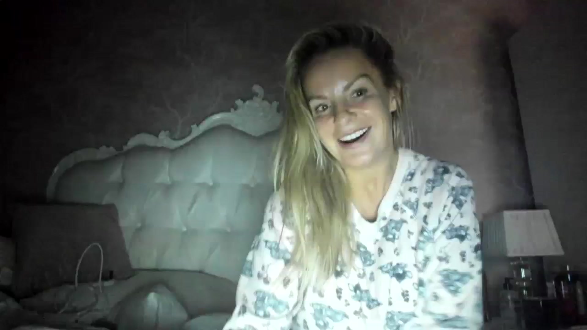 Gallery image thumbnail from Klo35's myfreecams stream on, 09/14/2023, 07:00 image 3 of 20