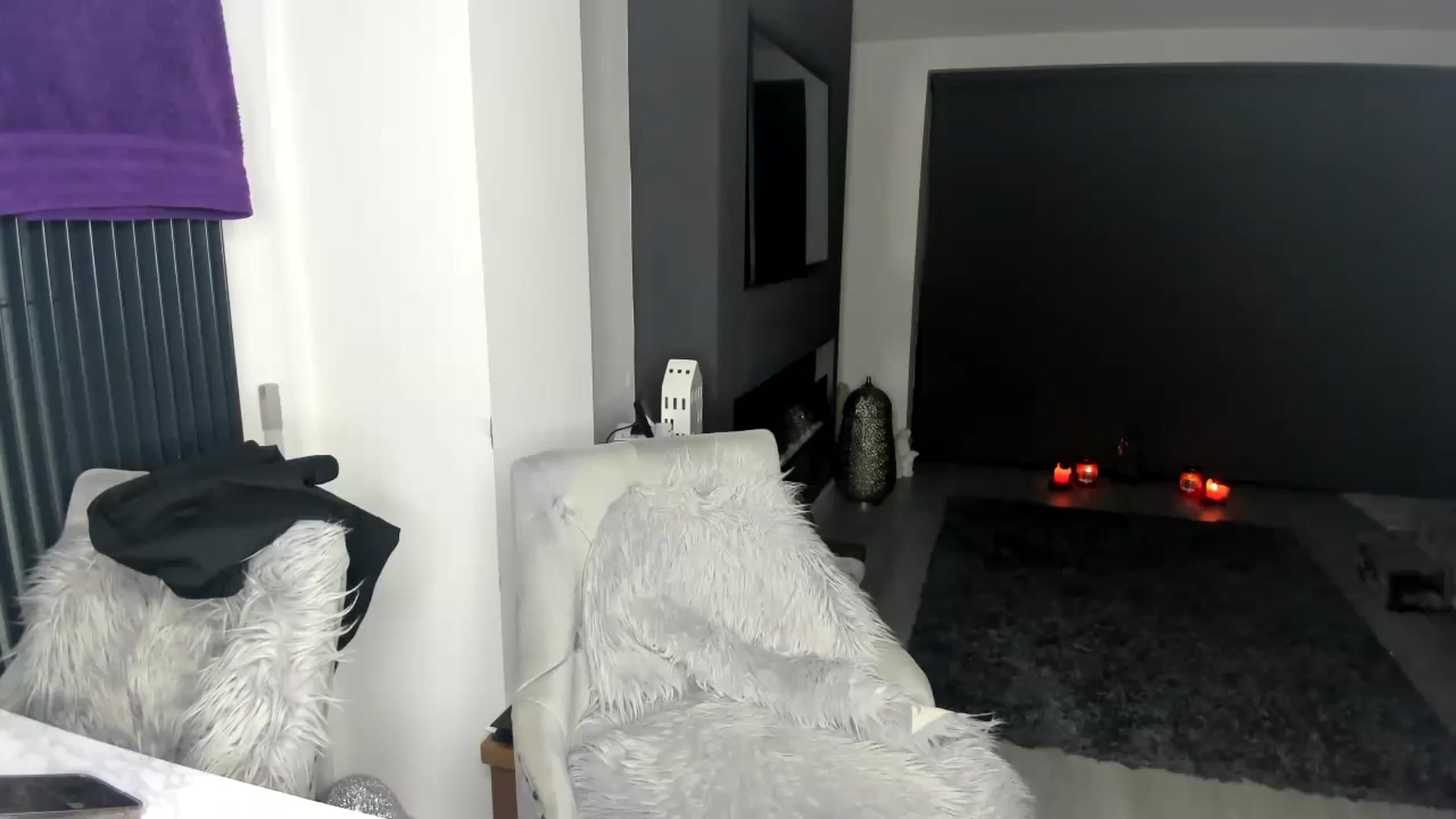 Gallery image thumbnail from Klo35's myfreecams stream on, 01/29/2024, 01:44 image 16 of 20