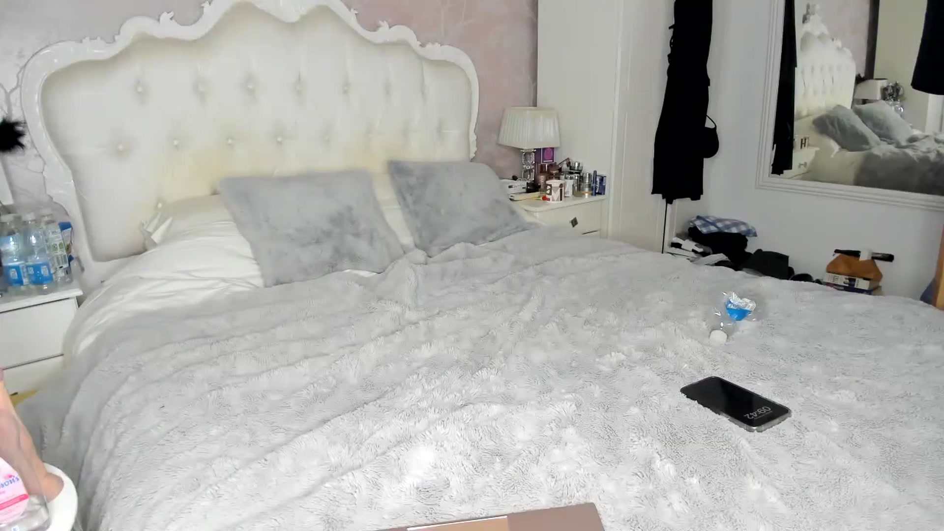 Gallery image thumbnail from Klo35's myfreecams stream on, 02/26/2024, 10:21 image 5 of 20