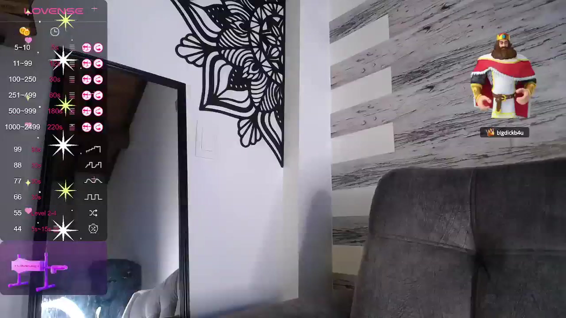 Gallery image thumbnail from Kloeh's myfreecams stream on, 10/18/2023, 04:37 image 8 of 20