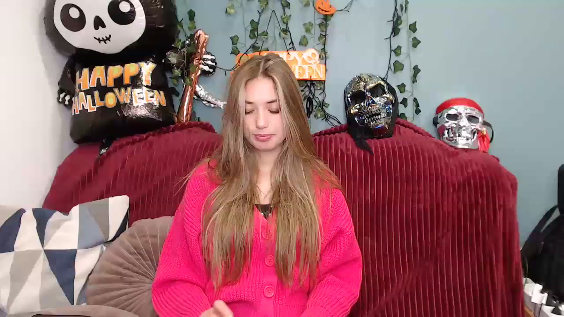 Gallery image thumbnail from Klorisse's myfreecams stream on, 10/19/2023, 14:44 image 1 of 20