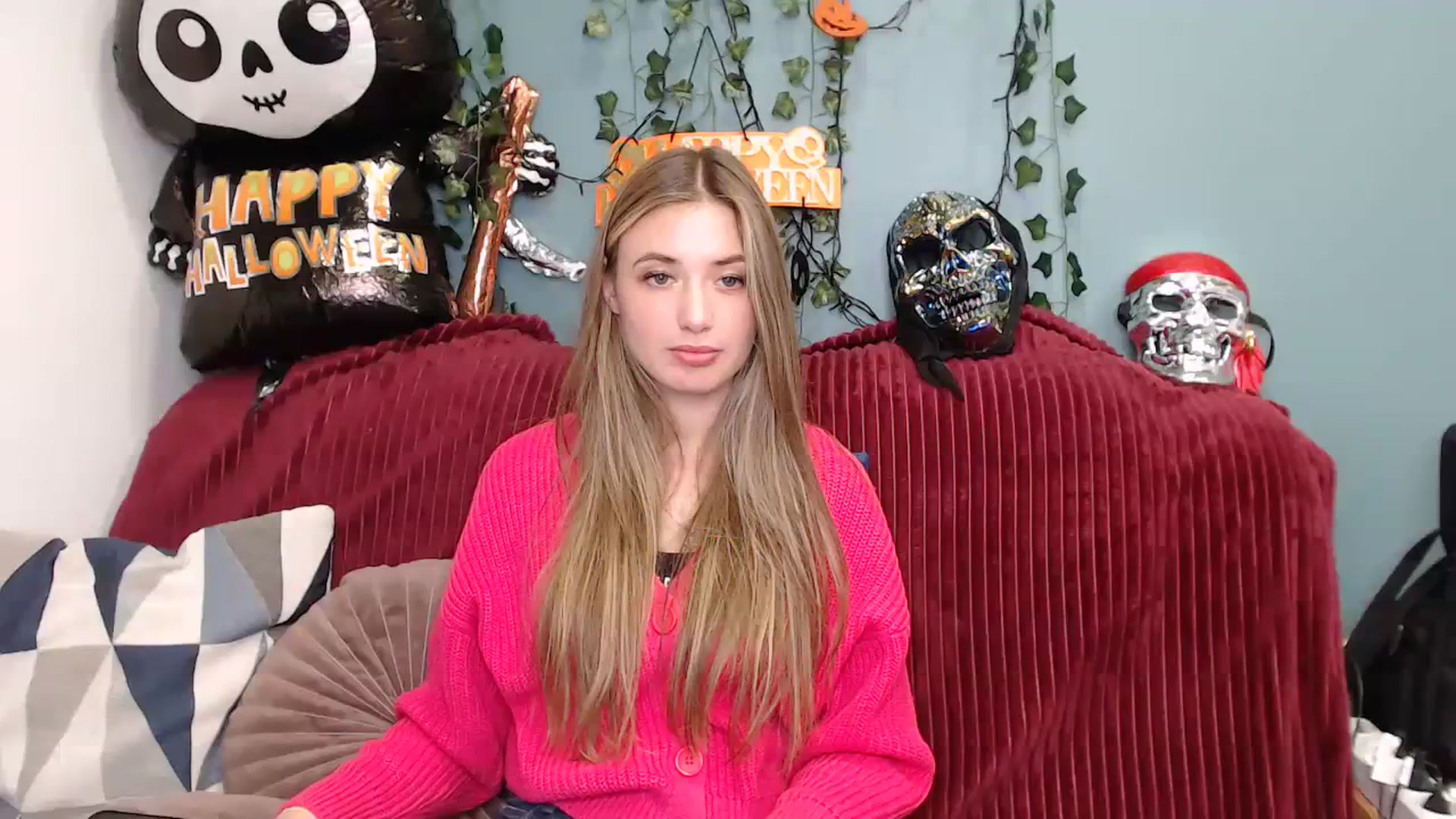 Gallery image thumbnail from Klorisse's myfreecams stream on, 10/19/2023, 14:44 image 7 of 20
