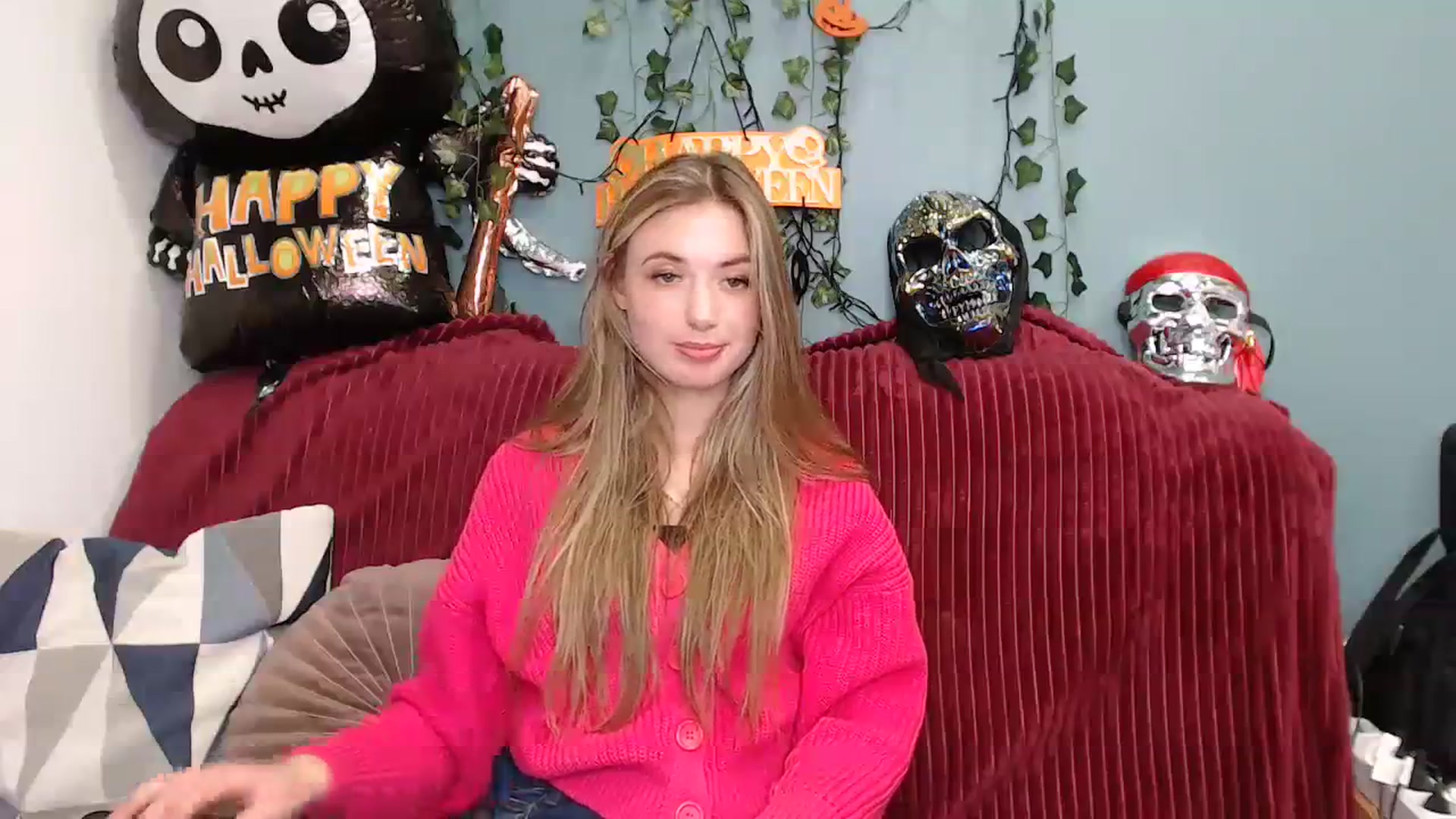 Gallery image thumbnail from Klorisse's myfreecams stream on, 10/19/2023, 14:44 image 3 of 20
