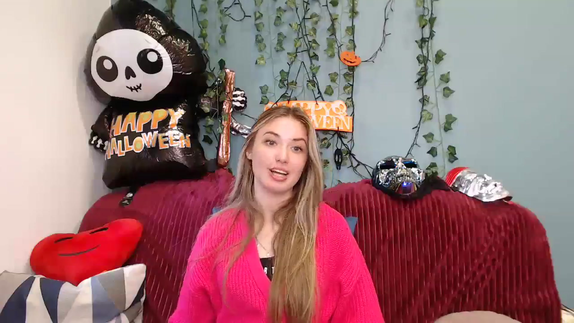 Gallery image thumbnail from Klorisse's myfreecams stream on, 10/20/2023, 09:34 image 3 of 20