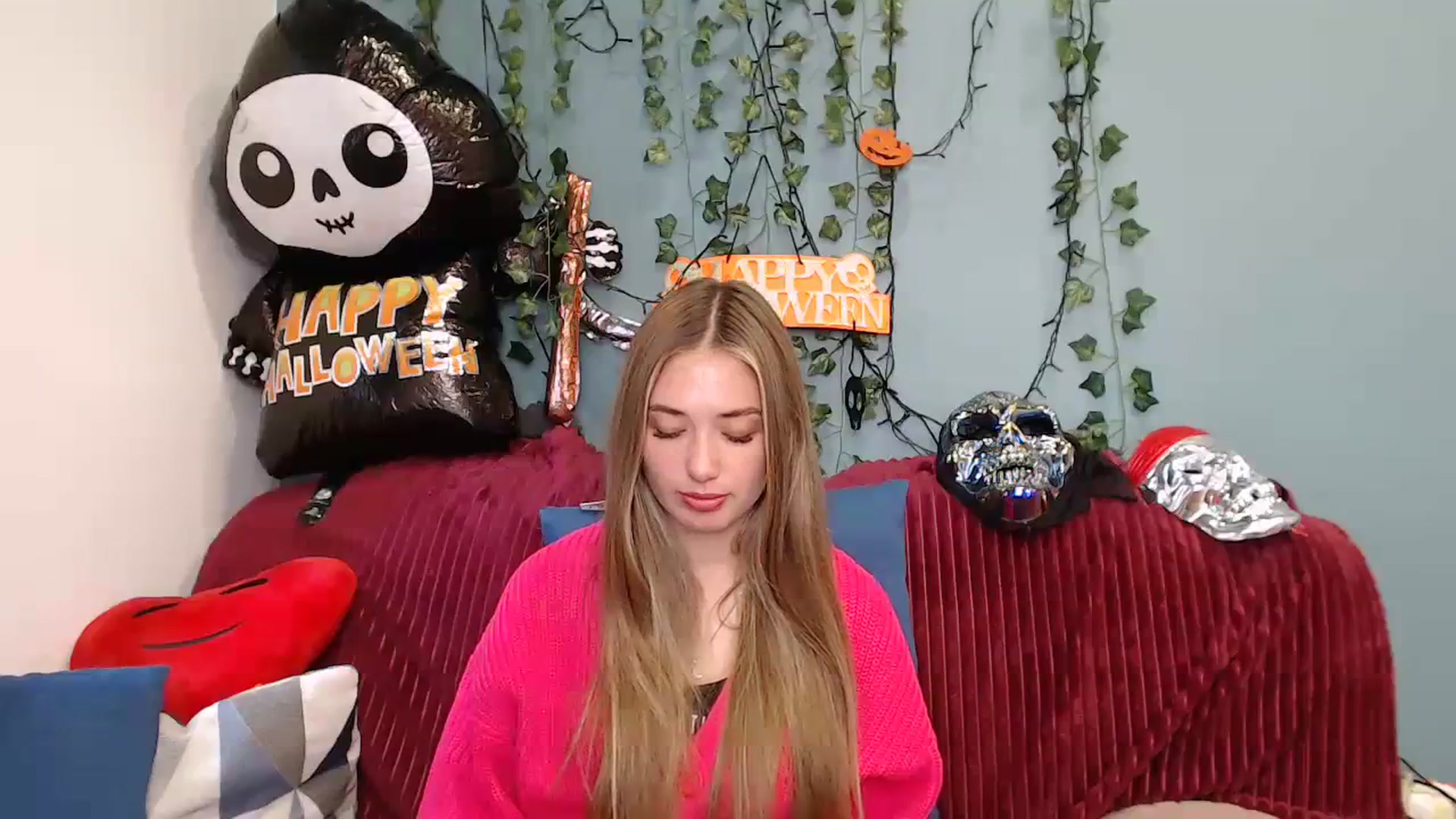 Gallery image thumbnail from Klorisse's myfreecams stream on, 10/20/2023, 11:00 image 5 of 20