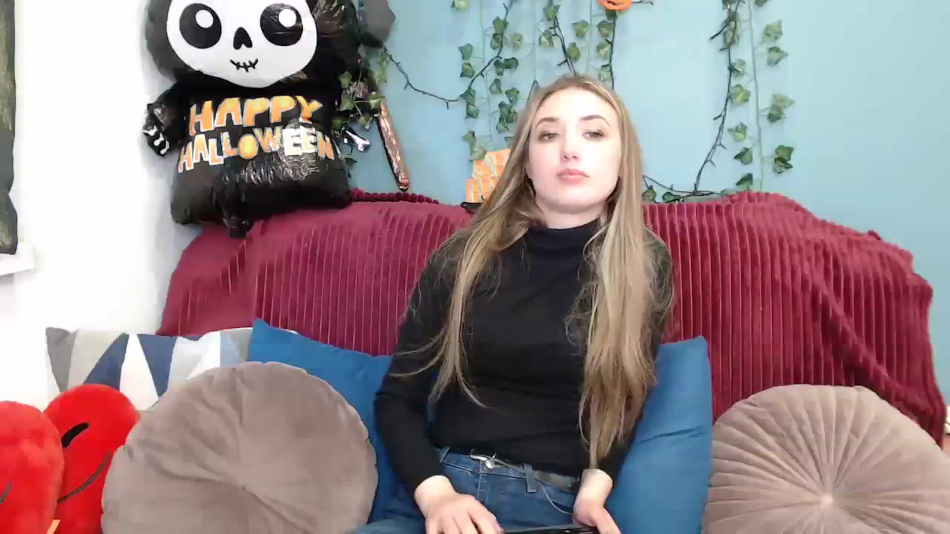 Gallery image thumbnail from Klorisse's myfreecams stream on, 10/24/2023, 12:50 image 9 of 20