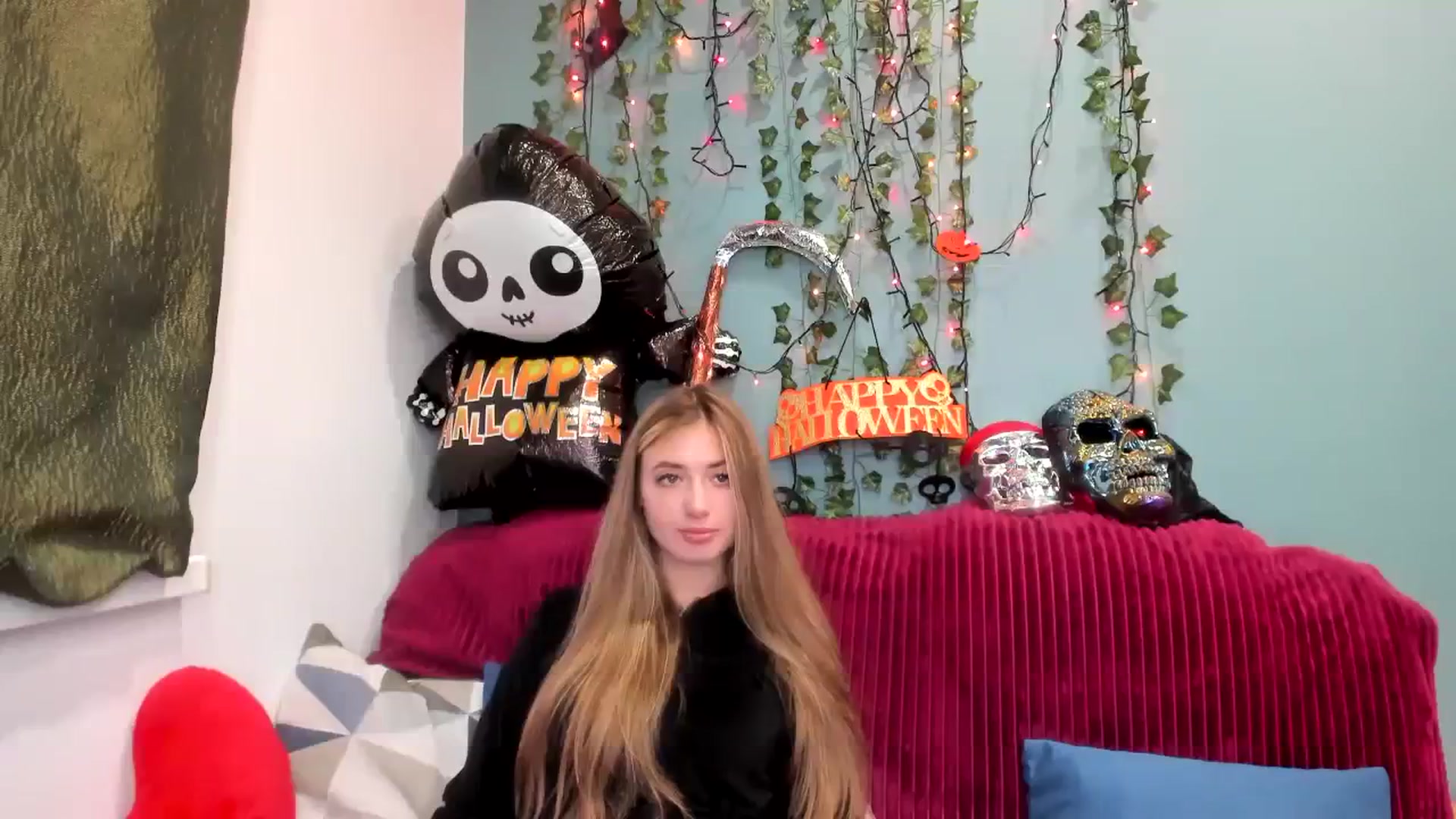 Gallery image thumbnail from Klorisse's myfreecams stream on, 10/27/2023, 13:13 image 15 of 20