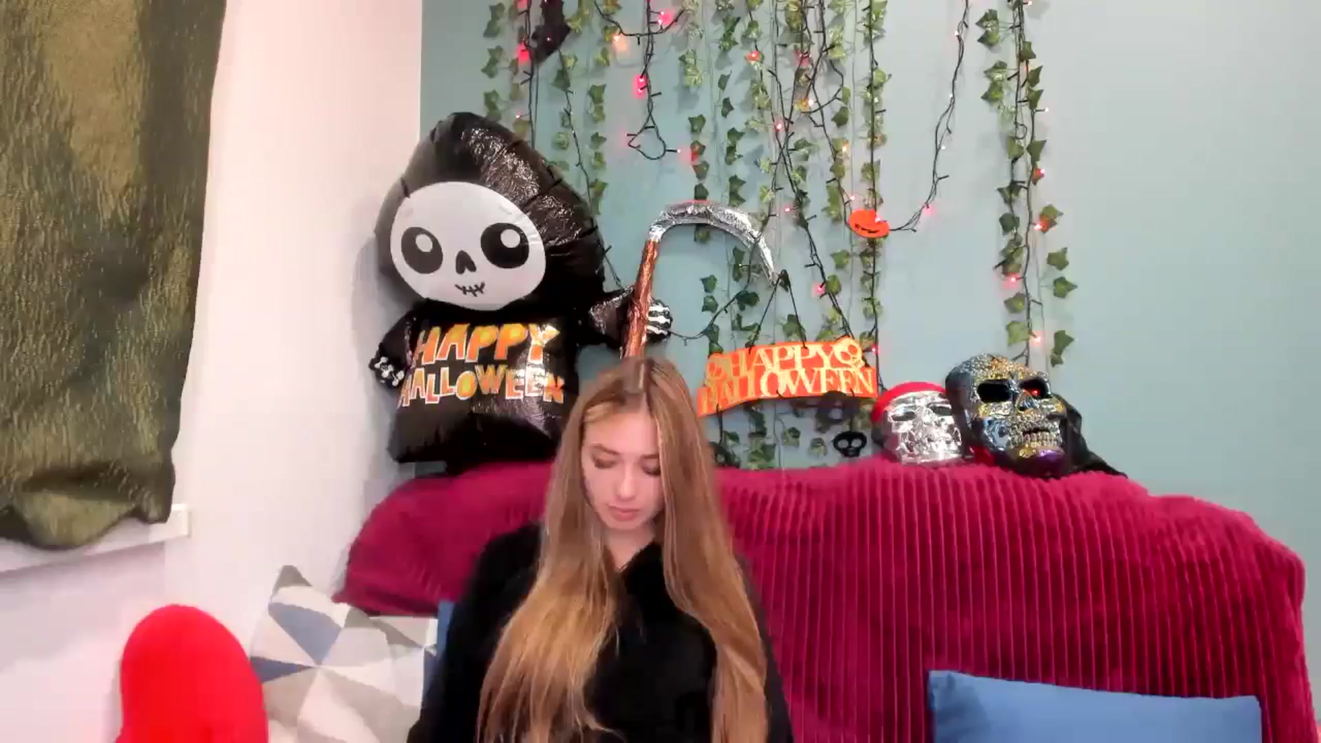Gallery image thumbnail from Klorisse's myfreecams stream on, 10/27/2023, 13:13 image 20 of 20