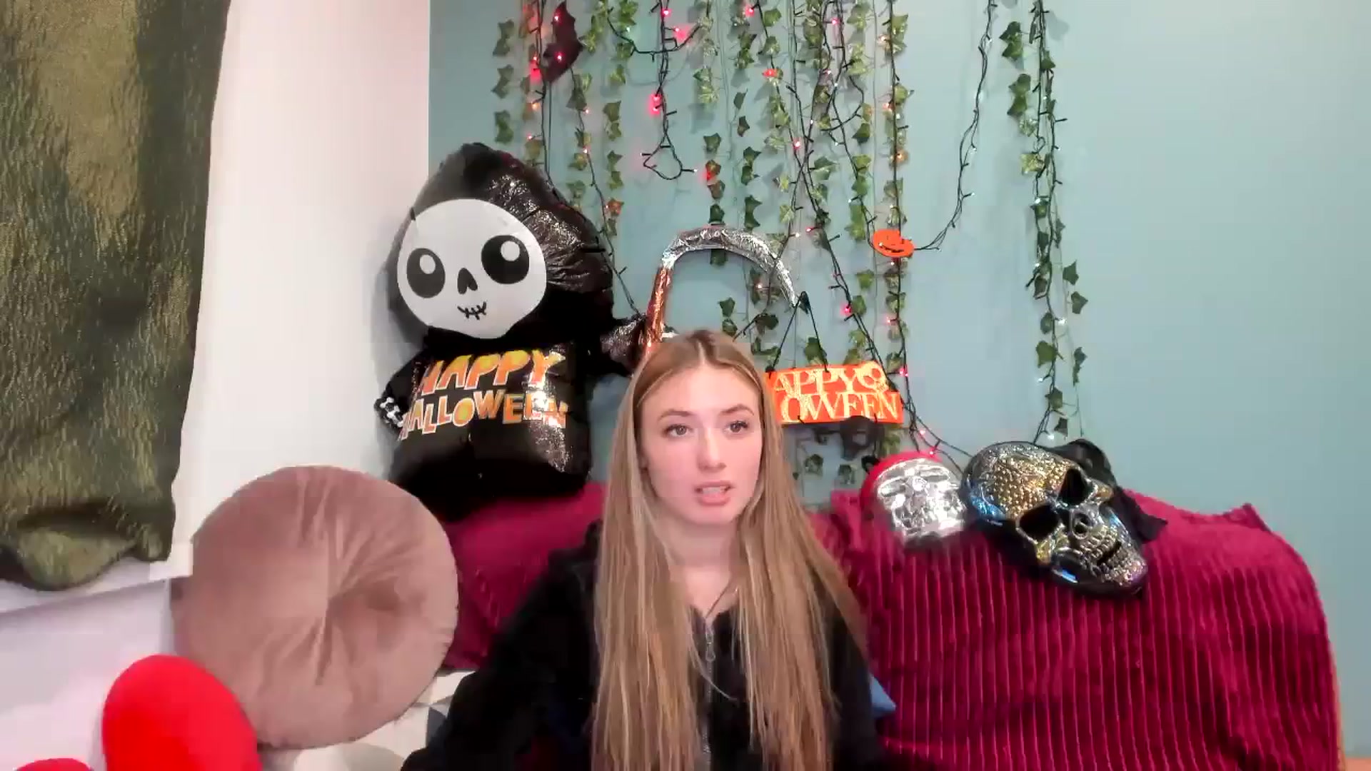 Gallery image thumbnail from Klorisse's myfreecams stream on, 10/27/2023, 16:56 image 1 of 20
