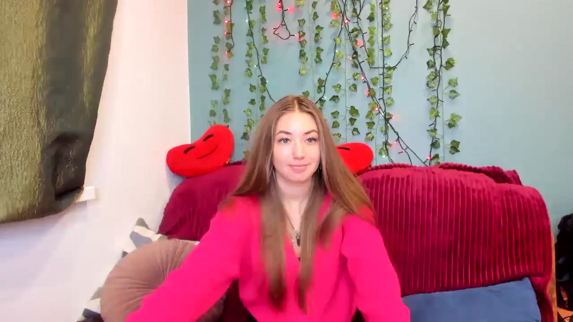 Gallery image thumbnail from Klorisse's myfreecams stream on, 11/06/2023, 14:37 image 4 of 20