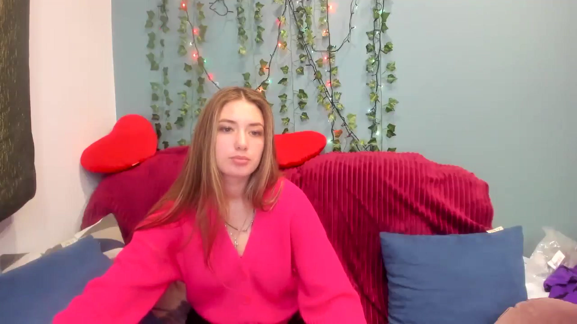 Gallery image thumbnail from Klorisse's myfreecams stream on, 11/30/2023, 13:45 image 9 of 20