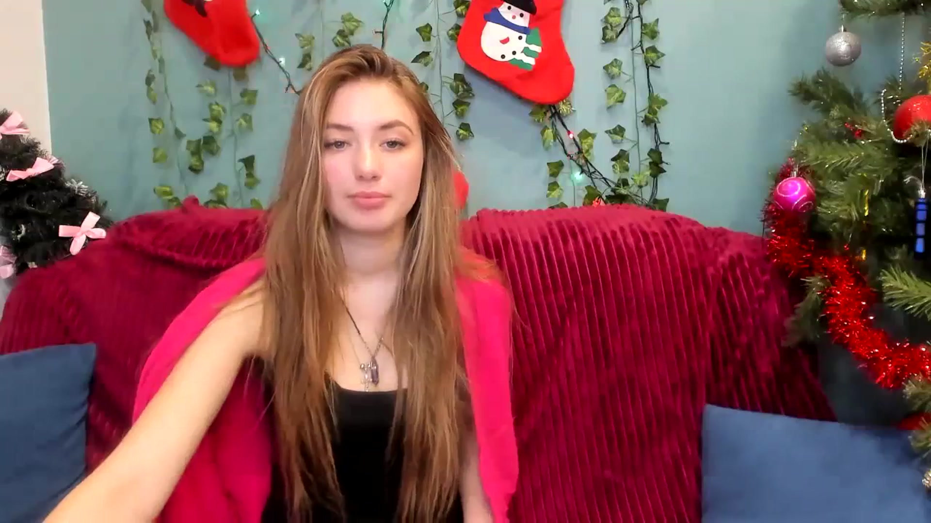 Gallery image thumbnail from Klorisse's myfreecams stream on, 01/02/2024, 16:40 image 6 of 20
