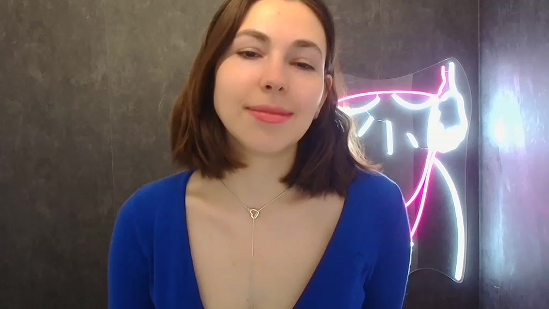 Gallery image thumbnail from Klover_Misi's myfreecams stream on, 06/25/2023, 14:13 image 9 of 20
