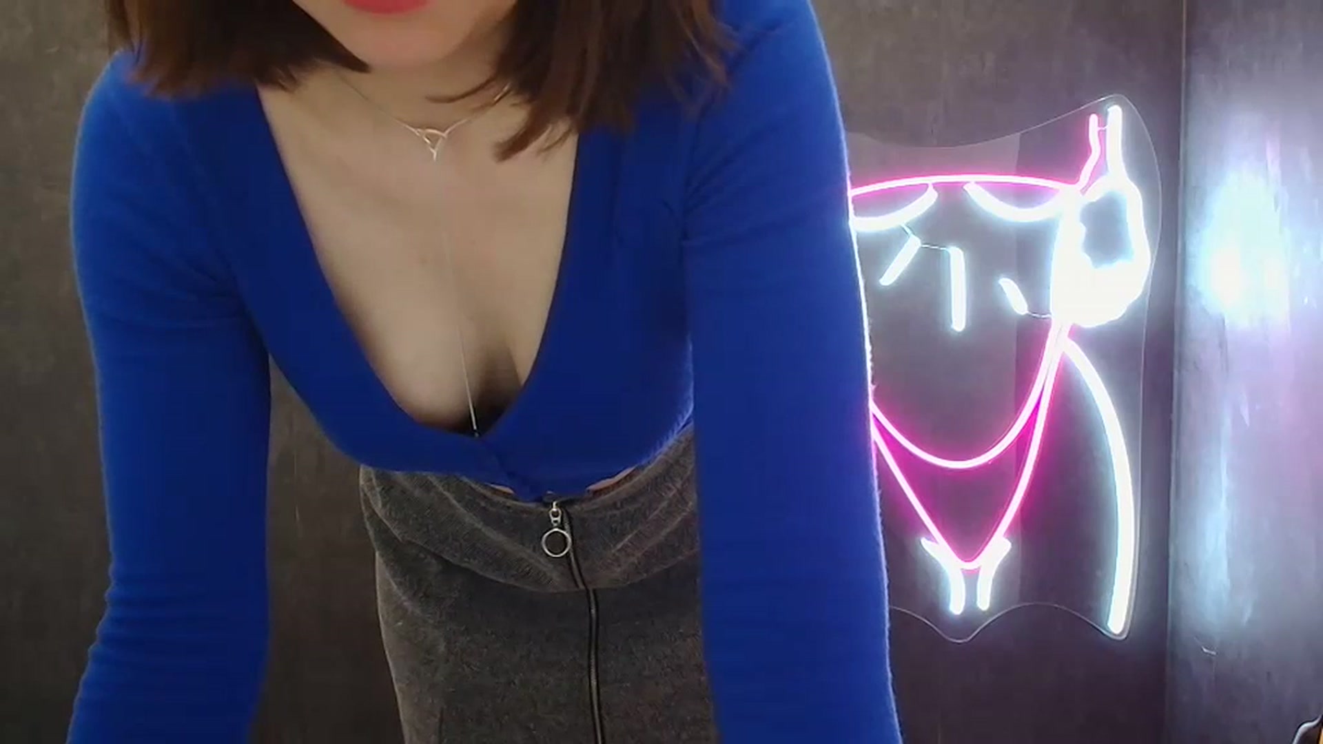 Gallery image thumbnail from Klover_Misi's myfreecams stream on, 06/25/2023, 15:55 image 2 of 20